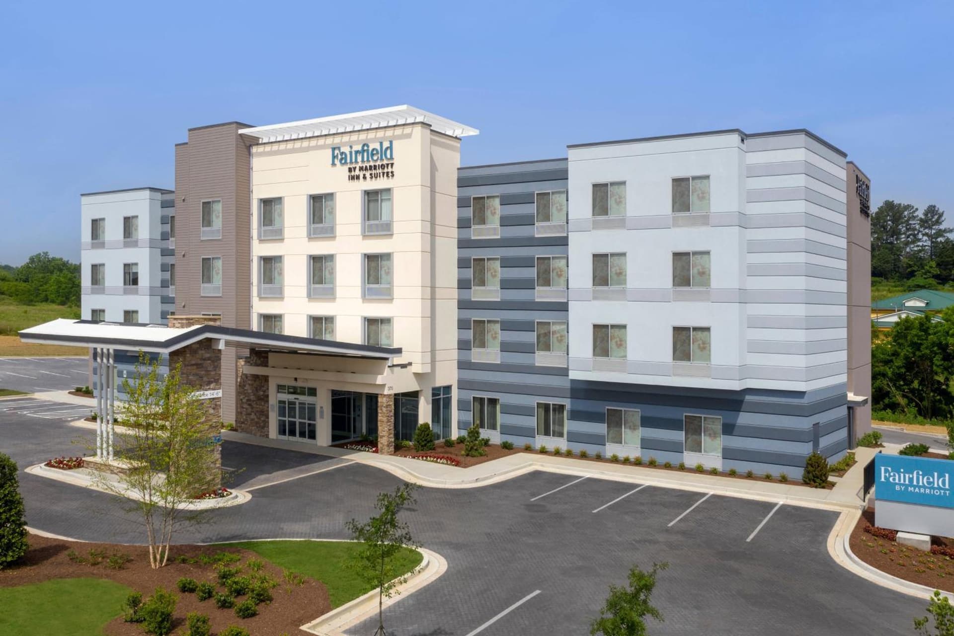 Fairfield Inn & Suites by Marriott Knoxville Lenoir City/I-75 featured exterior or lobby in Lenoir City, TN — similar hotel