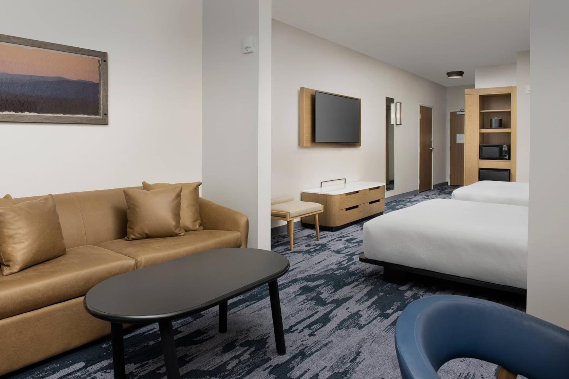 Fairfield Inn & Suites by Marriott Santa Rosa Rohnert Park interior in Rohnert Park, CA — gallery photo 2