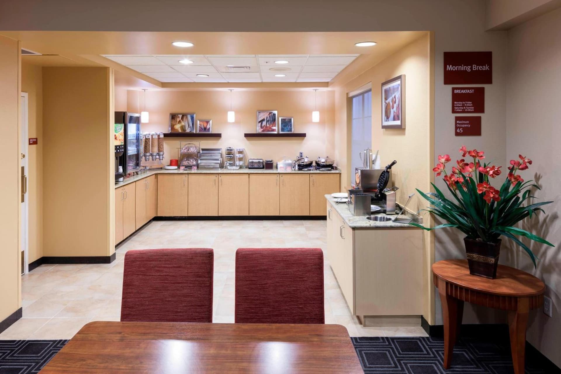 TownePlace Suites by Marriott Suffolk Chesapeake gallery photo in Suffolk, VA — image 5