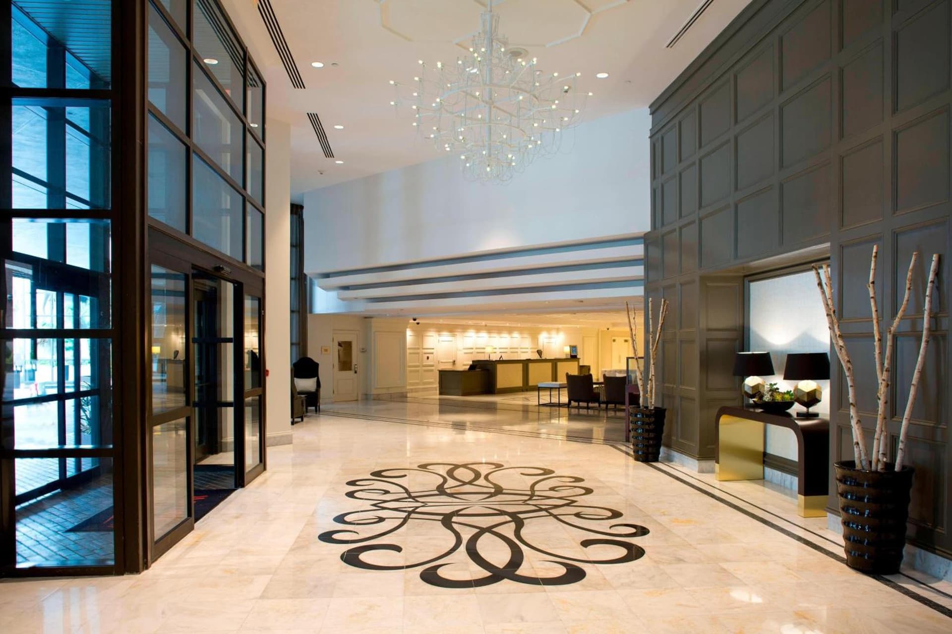 New Orleans Marriott Metairie At Lakeway property views in Metairie, LA — gallery photo 3
