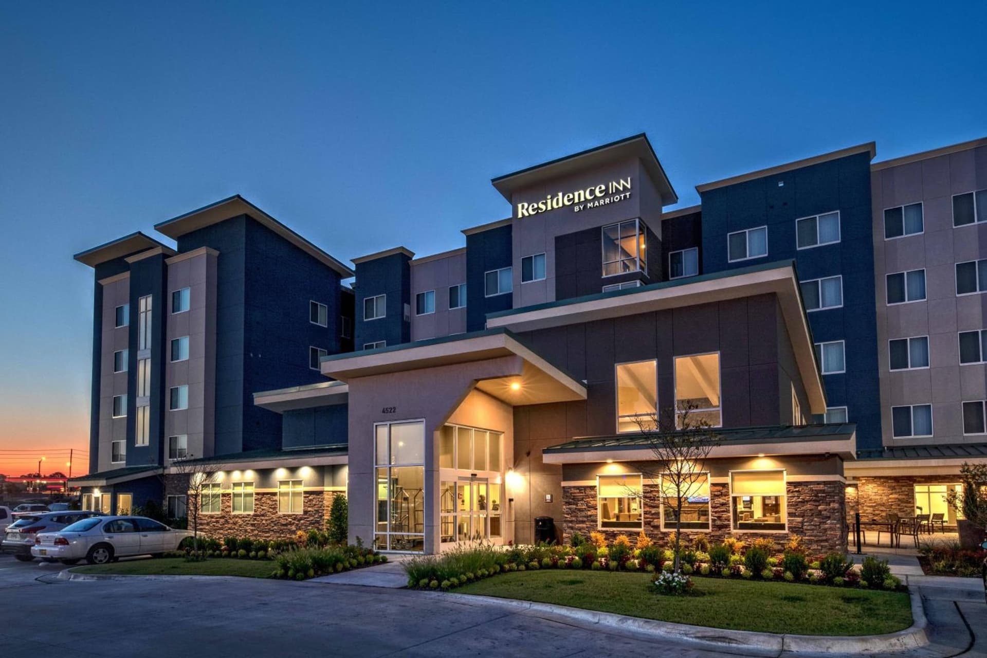 Residence Inn by Marriott Tulsa Midtown property views in Tulsa, OK — gallery photo 3