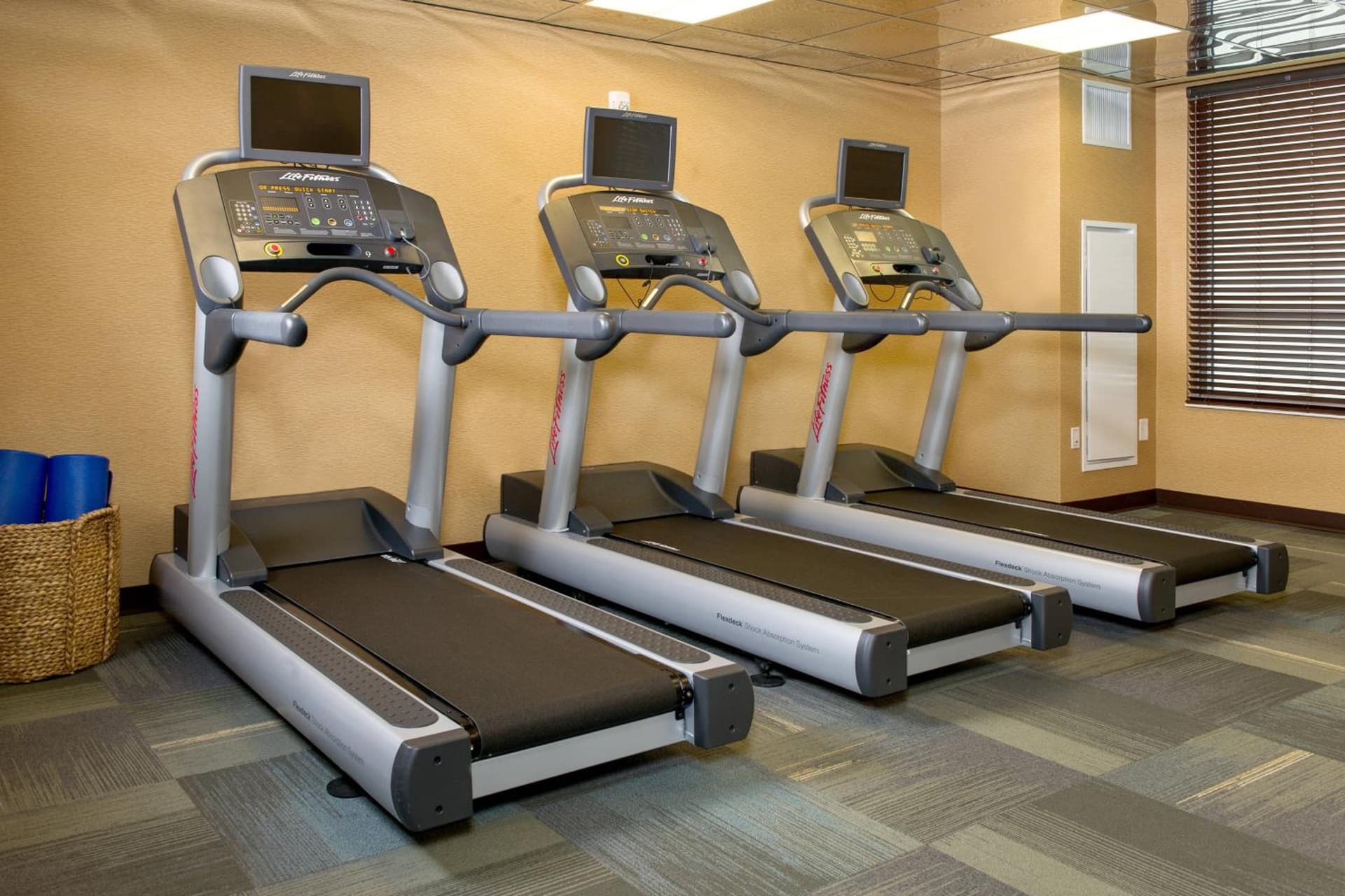 Residence Inn by Marriott Arlington Ballston gallery photo in Arlington, VA — image 12