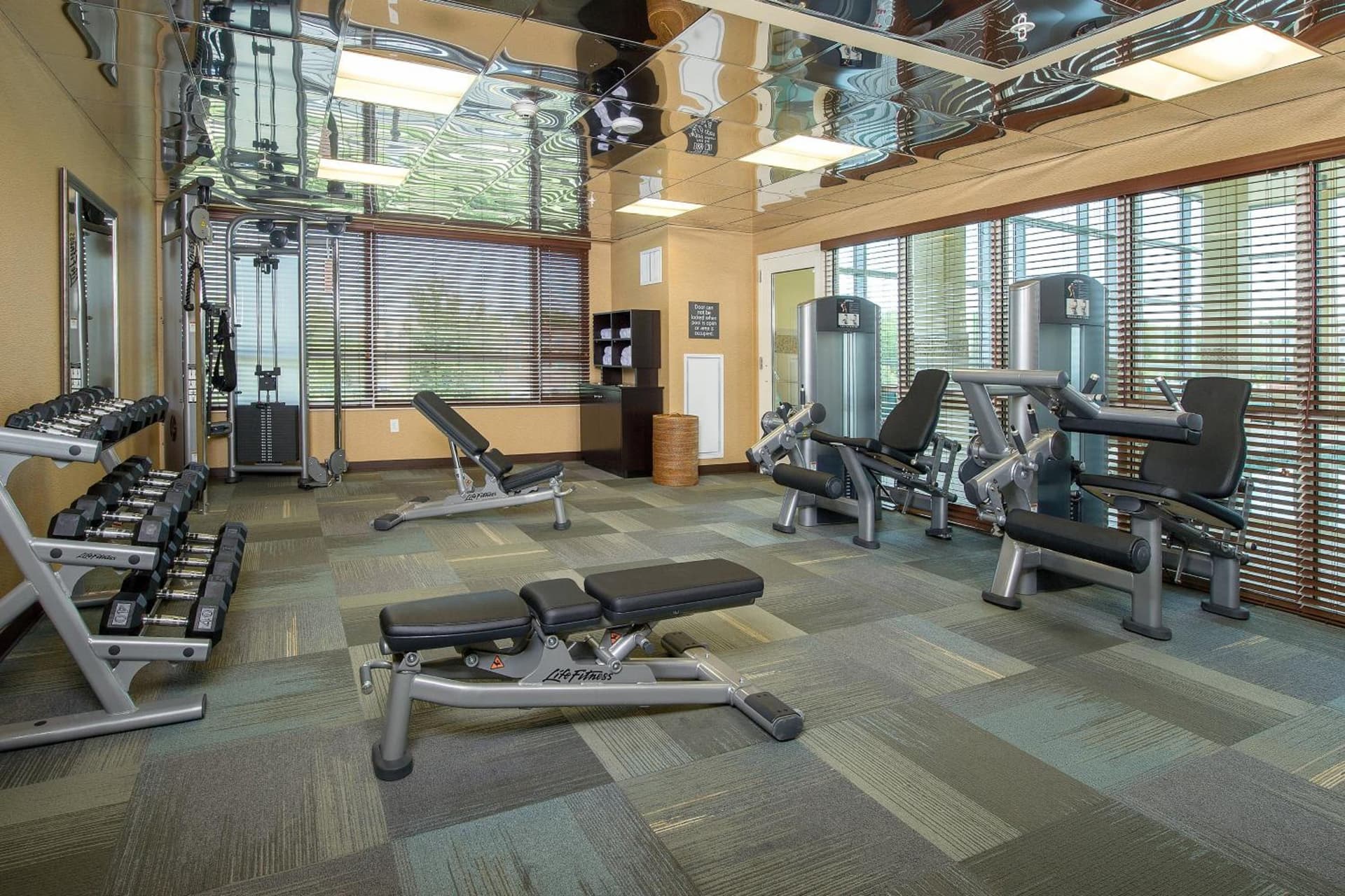 Residence Inn by Marriott Arlington Ballston gallery photo in Arlington, VA — image 33