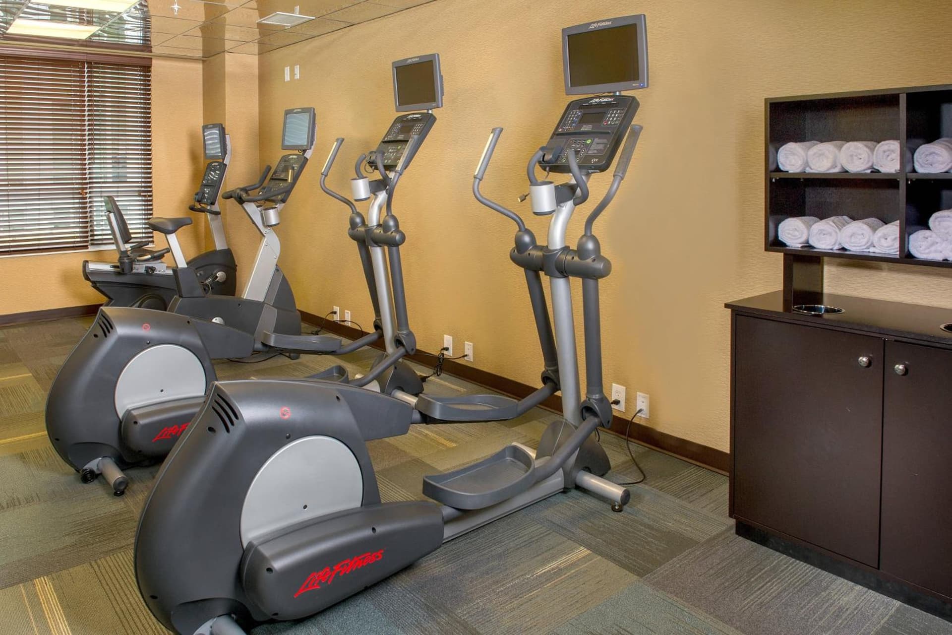 Residence Inn by Marriott Arlington Ballston gallery photo in Arlington, VA — image 5