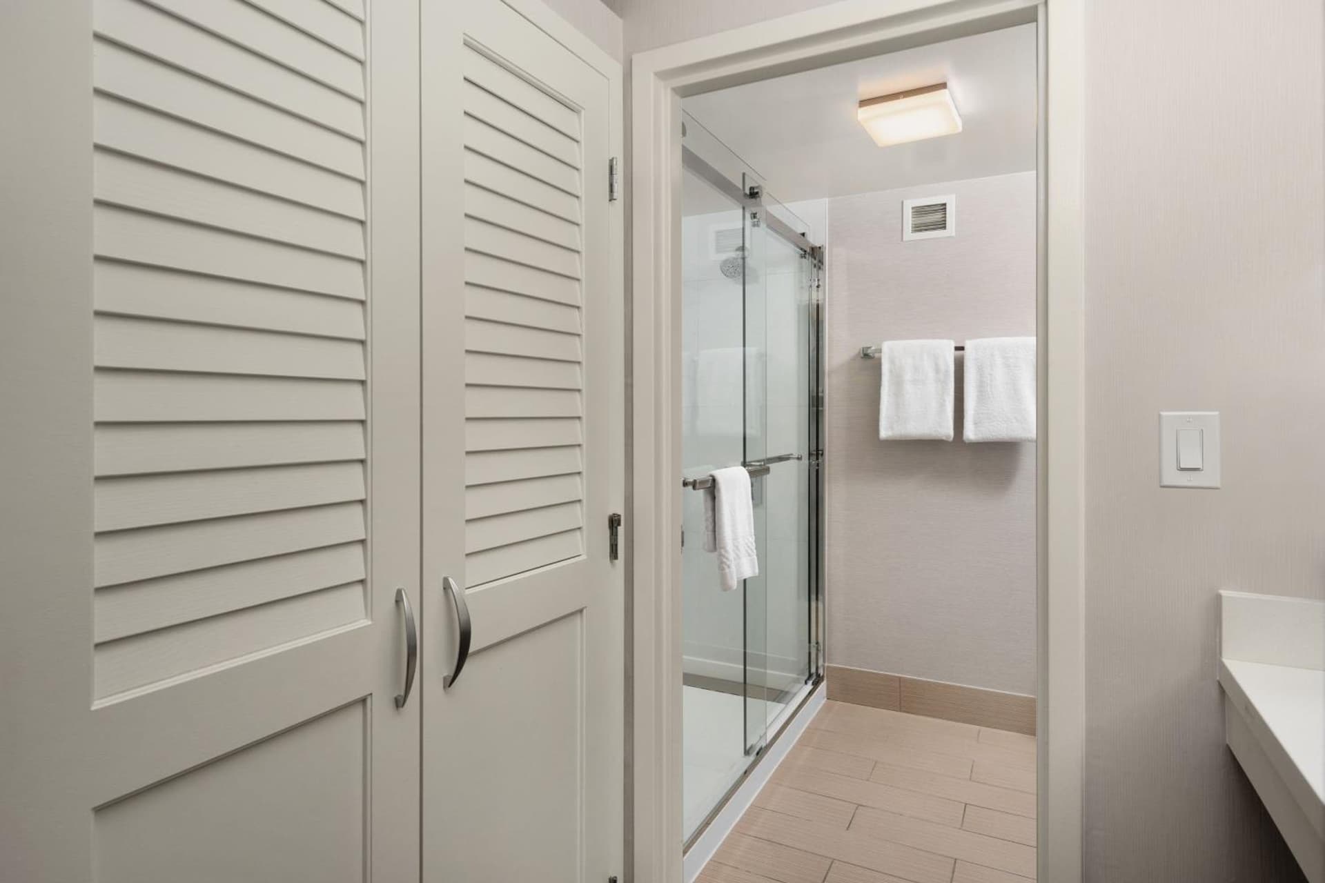 Courtyard by Marriott Portland Beaverton gallery photo in Beaverton, OR — image 23
