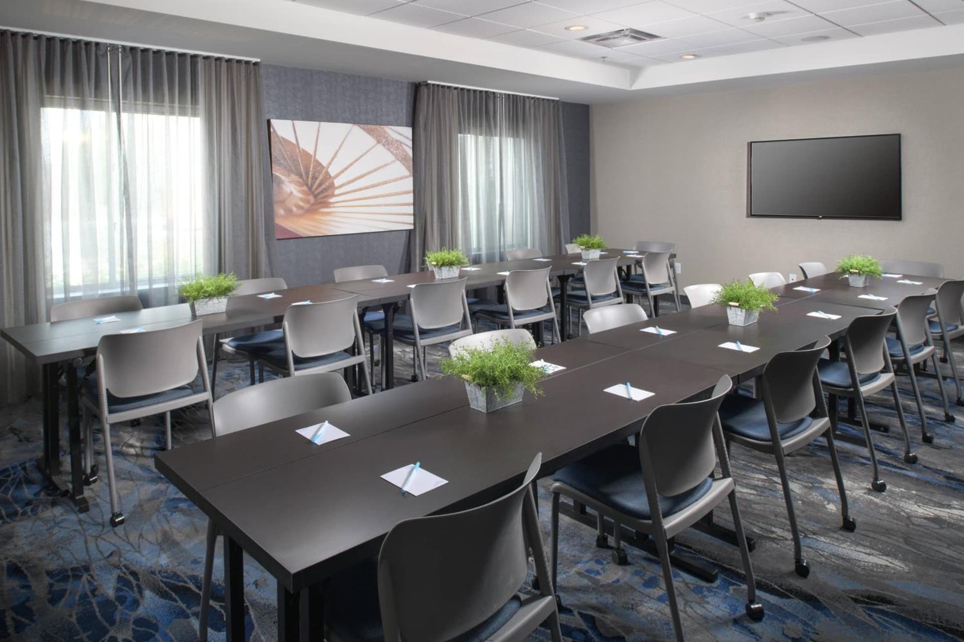 Fairfield Inn & Suites by Marriott Athens property views in Athens, TN — gallery photo 3
