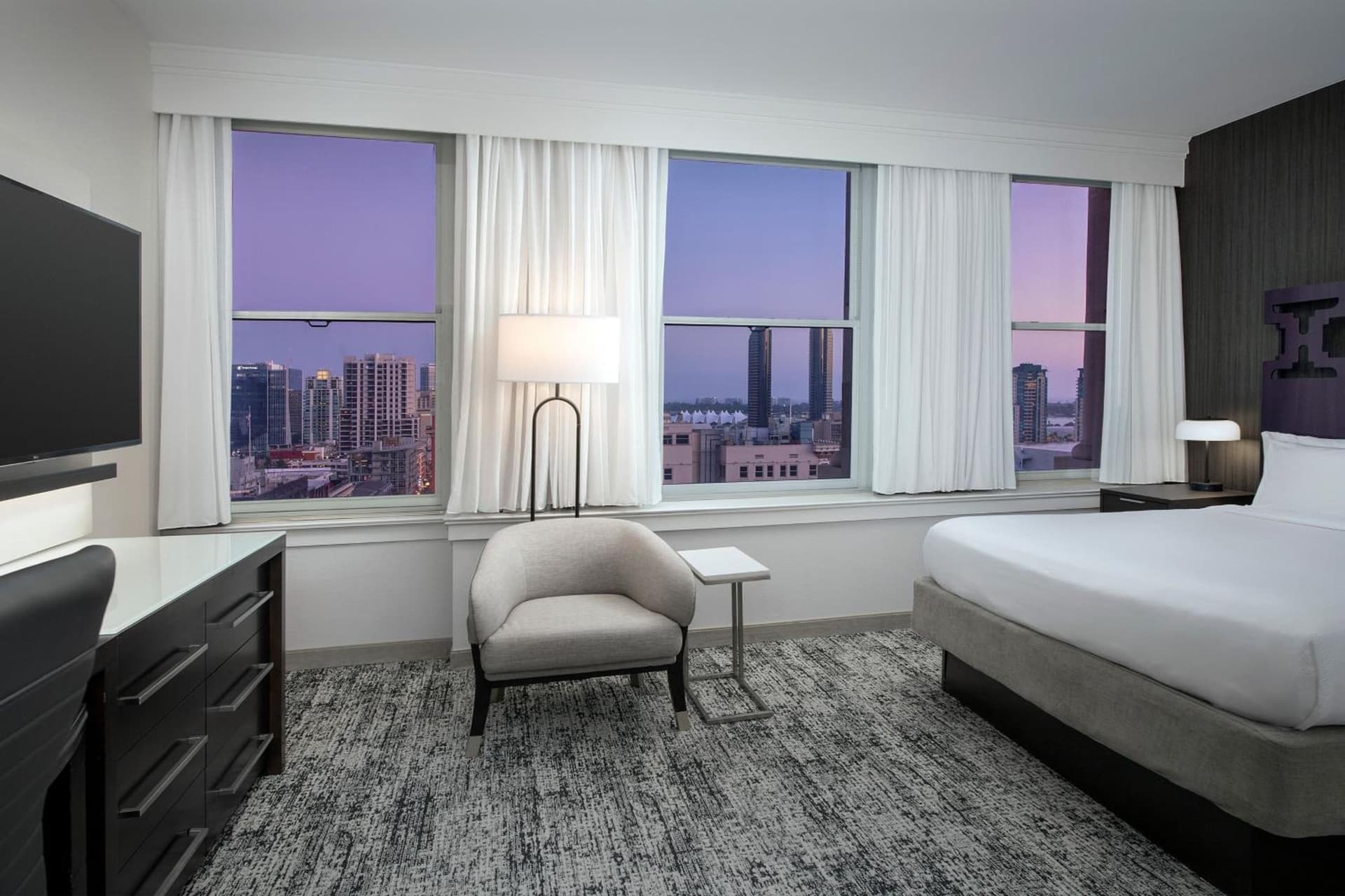 Courtyard by Marriott San Diego Downtown gallery photo in San Diego, CA — image 29