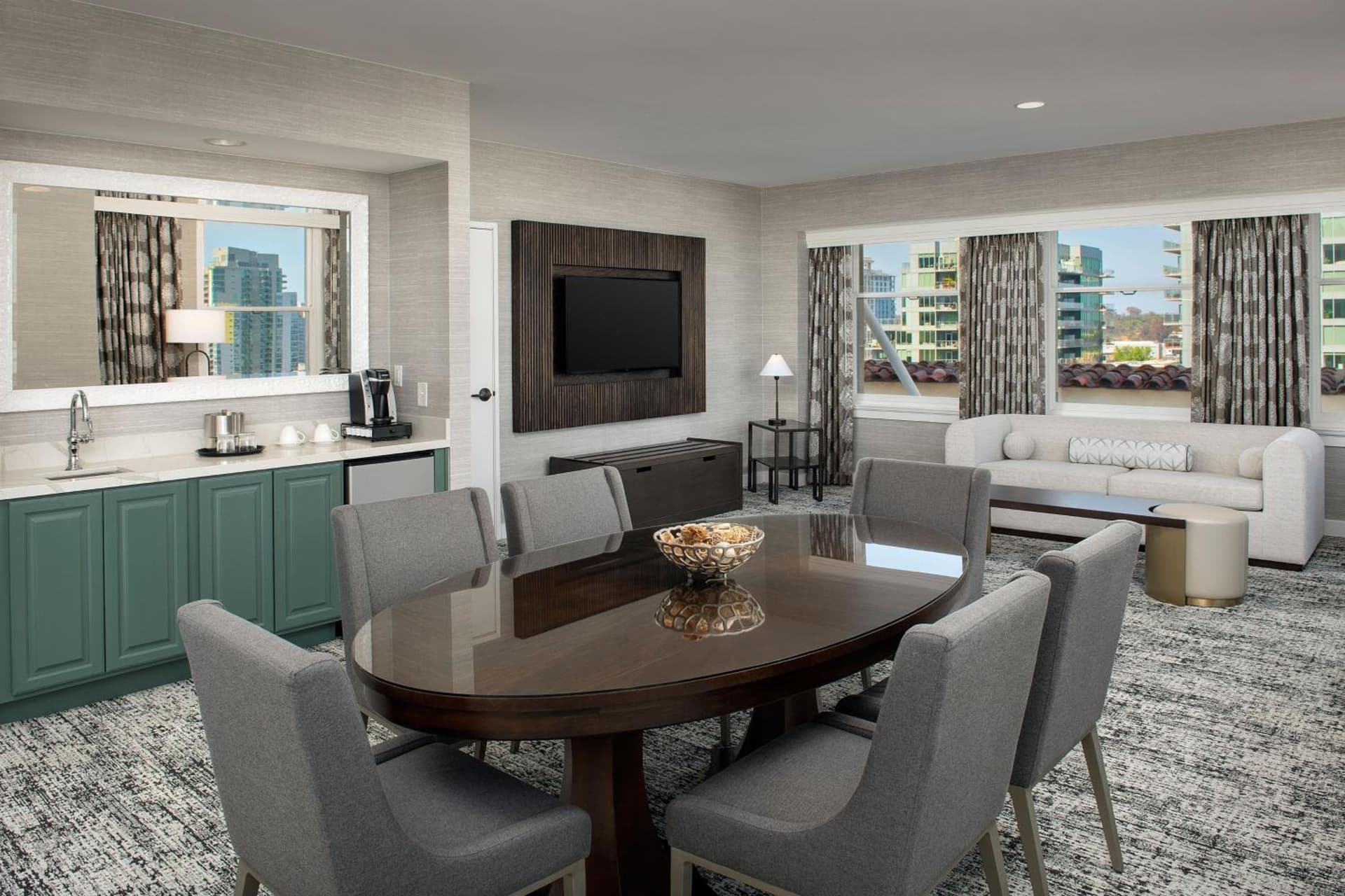 Courtyard by Marriott San Diego Downtown gallery photo in San Diego, CA — image 27