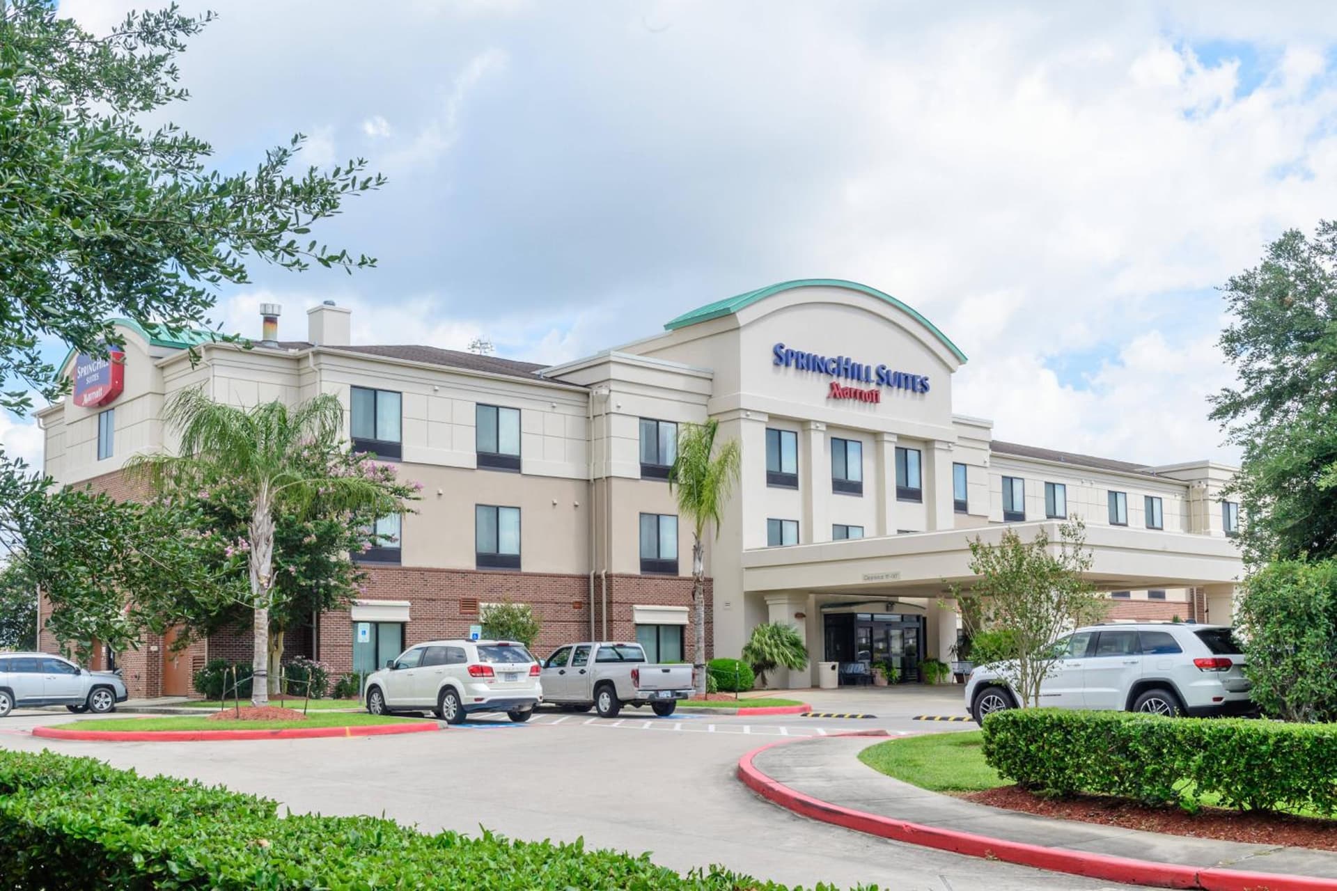 SpringHill Suites Houston Pearland interior in Pearland, TX — gallery photo 2