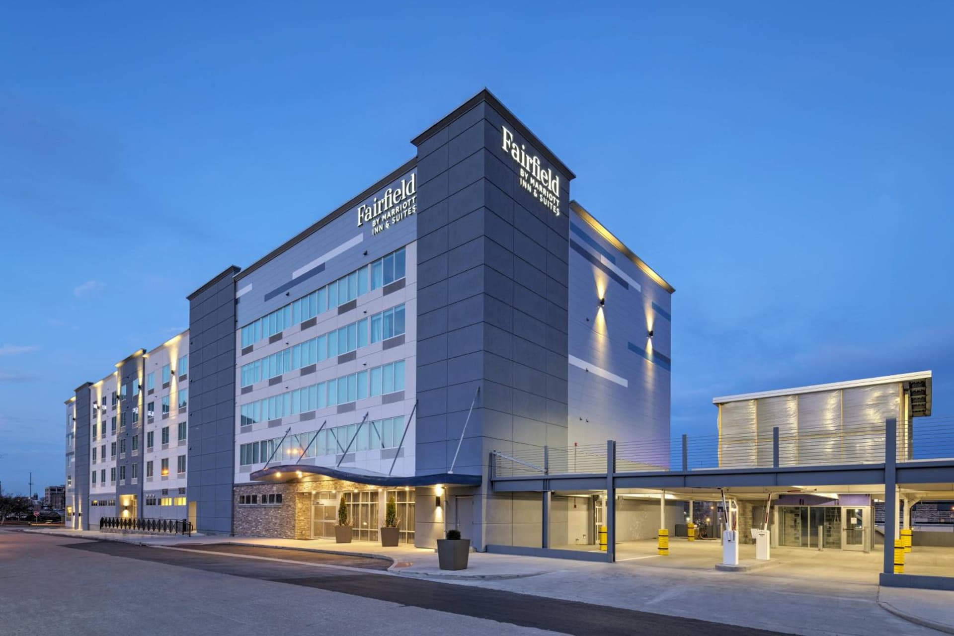 Fairfield Inn and Suites by Marriott St Louis Downtown featured exterior or lobby in Saint Louis, MO — similar hotel