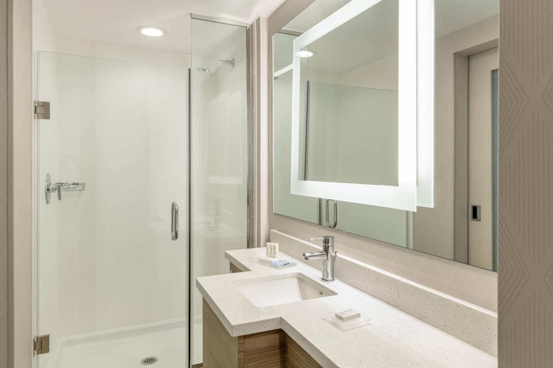 SpringHill Suites by Marriott San Diego Carlsbad gallery photo in Carlsbad, CA — image 22