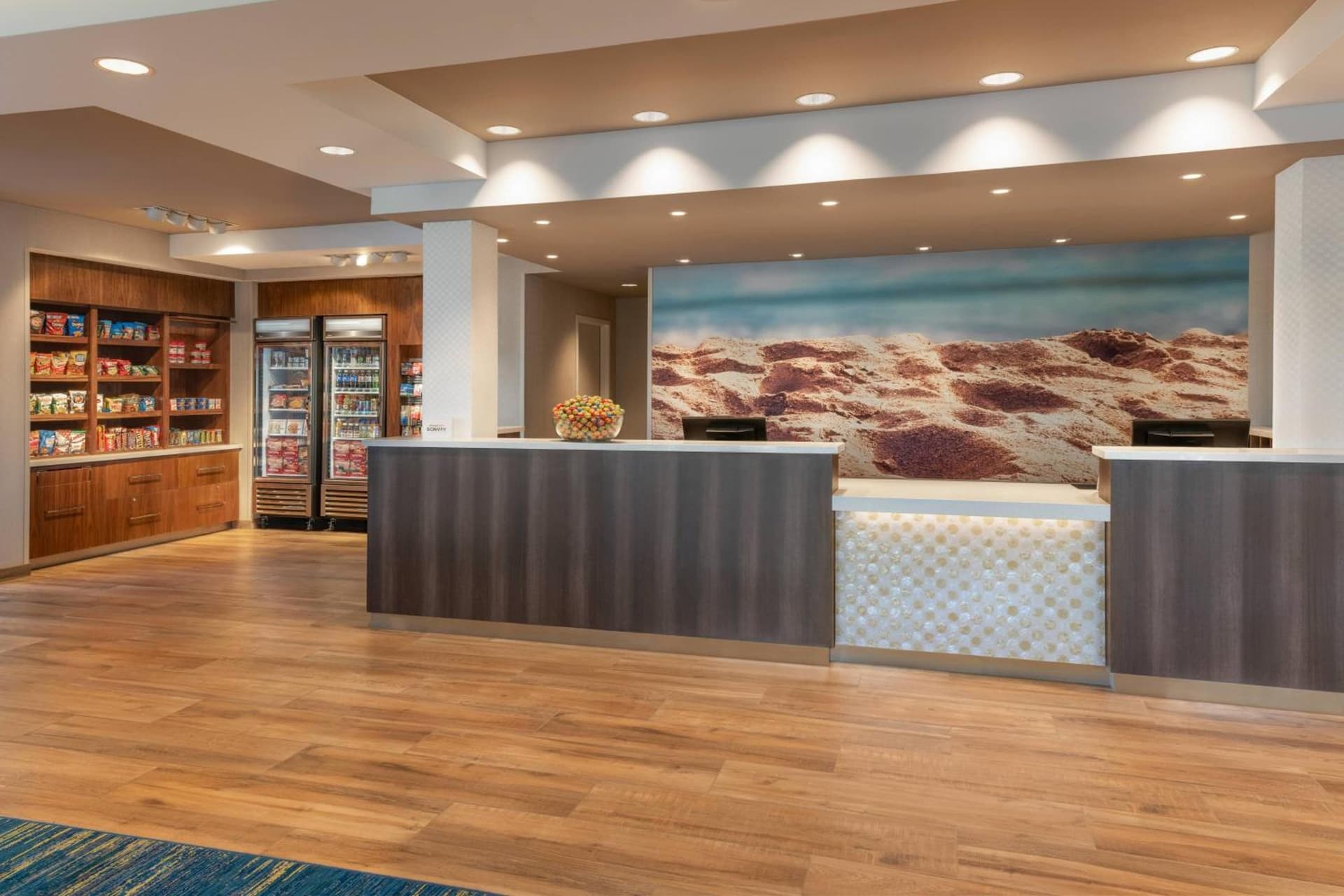 SpringHill Suites by Marriott San Diego Carlsbad interior in Carlsbad, CA — gallery photo 2