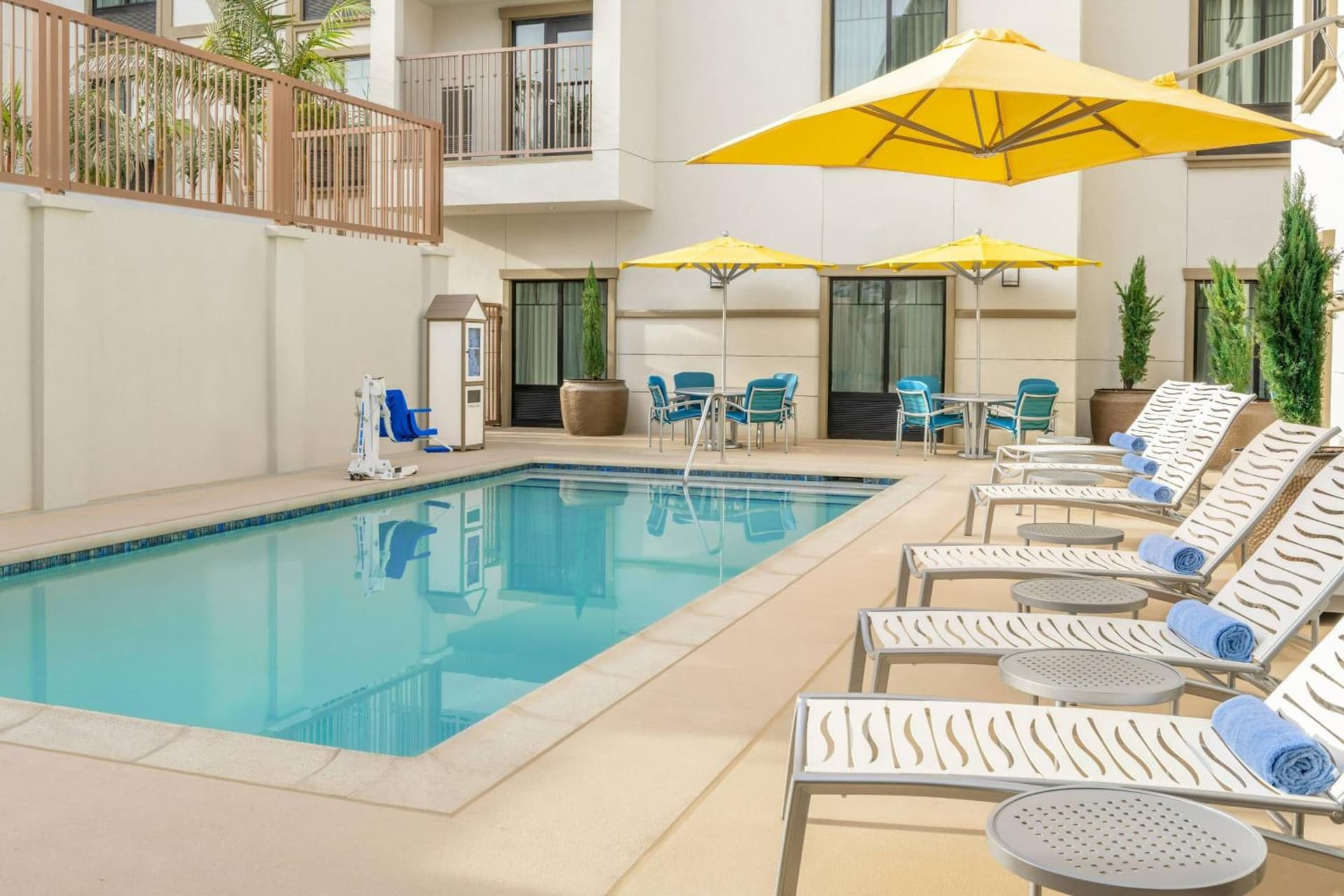 SpringHill Suites by Marriott San Diego Carlsbad gallery photo in Carlsbad, CA — image 4