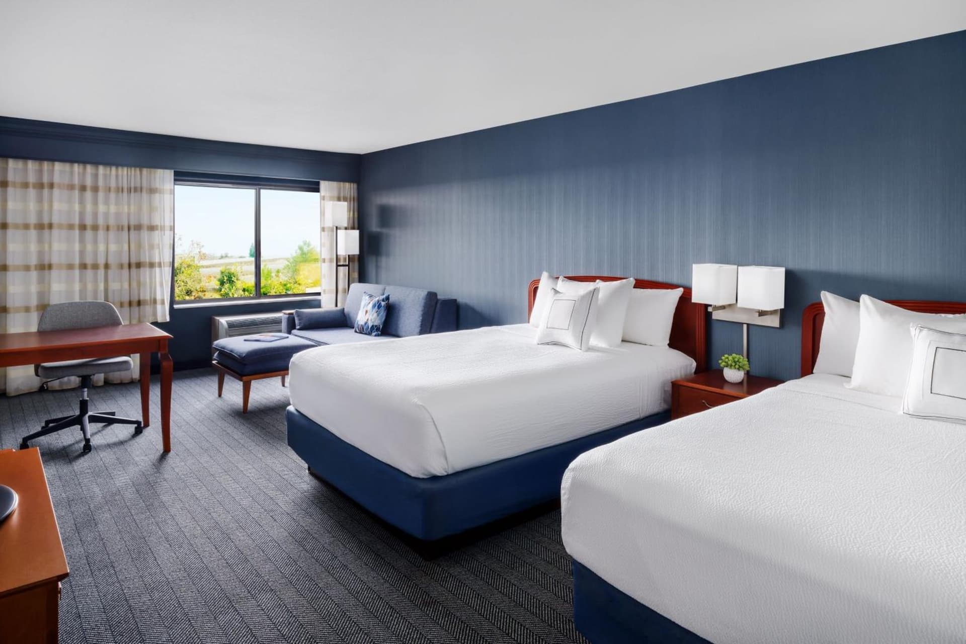 Courtyard by Marriott Sacramento Folsom gallery photo in Folsom, CA — image 25