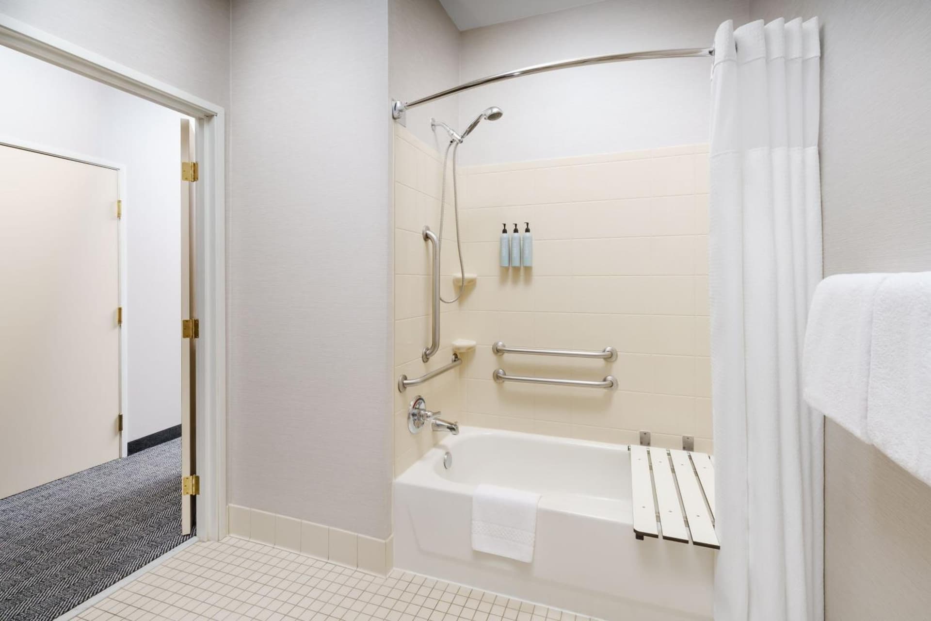 Courtyard by Marriott Sacramento Folsom gallery photo in Folsom, CA — image 29