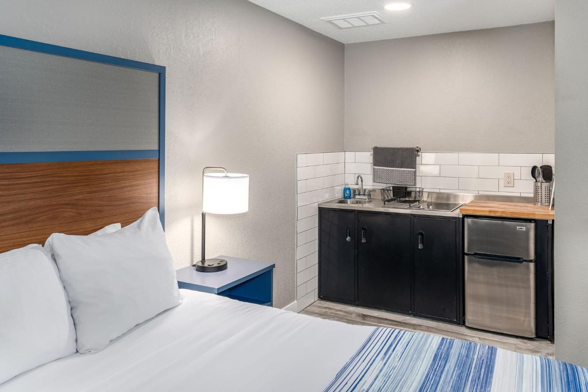 AmericInn by Wyndham New Richmond gallery photo in New Richmond, WI — image 43