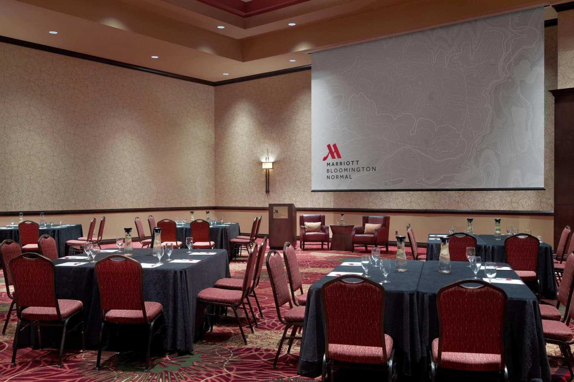 Marriott Bloomington Normal Hotel and Conference Center gallery photo in Bloomington, IL — image 13