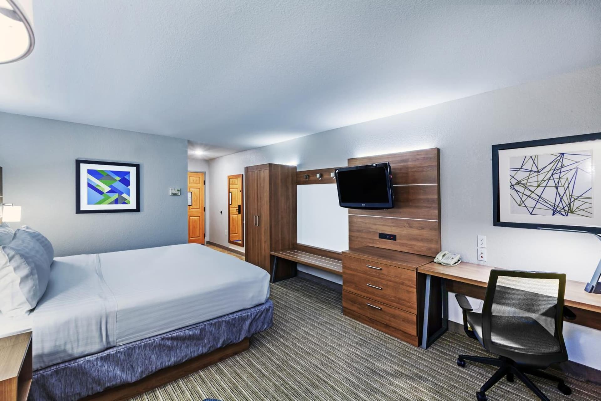 Holiday Inn Express & Suites Tulsa S Broken Arrow Hwy 51 by IHG gallery photo in Broken Arrow, OK — image 46