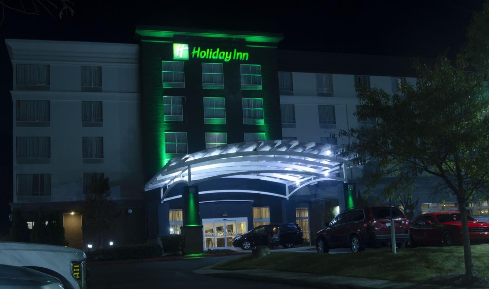 Holiday Inn Birmingham - Hoover by IHG featured exterior or lobby in Hoover, AL — similar hotel