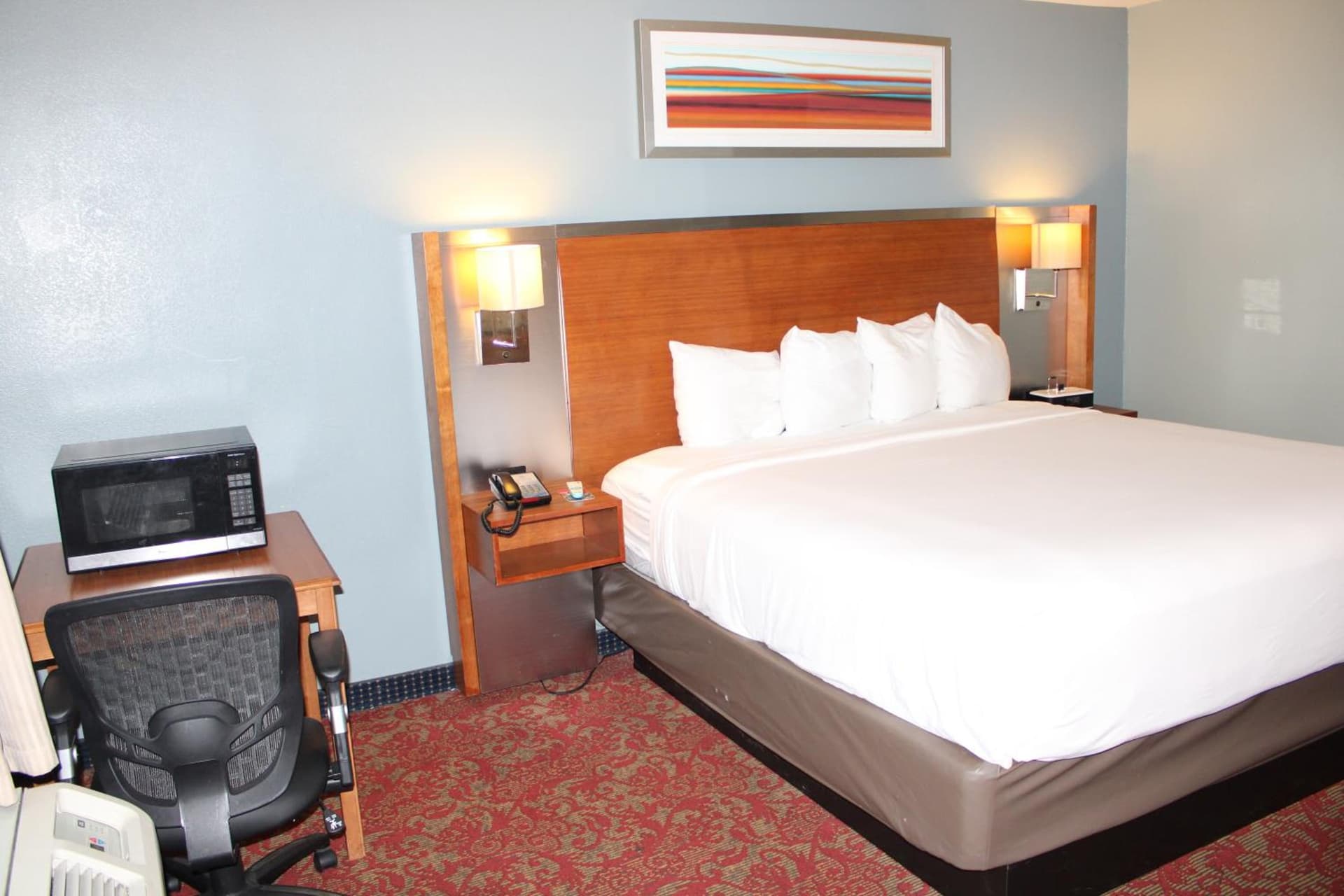 Clarion Hotel Bakersfield North gallery photo in Bakersfield, CA — image 11