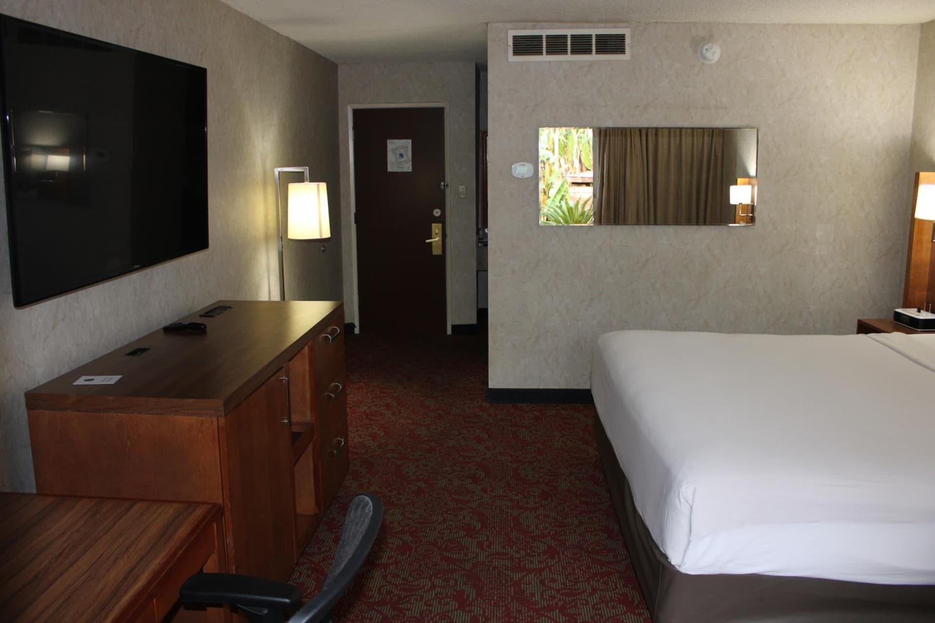 Clarion Hotel Bakersfield North gallery photo in Bakersfield, CA — image 68