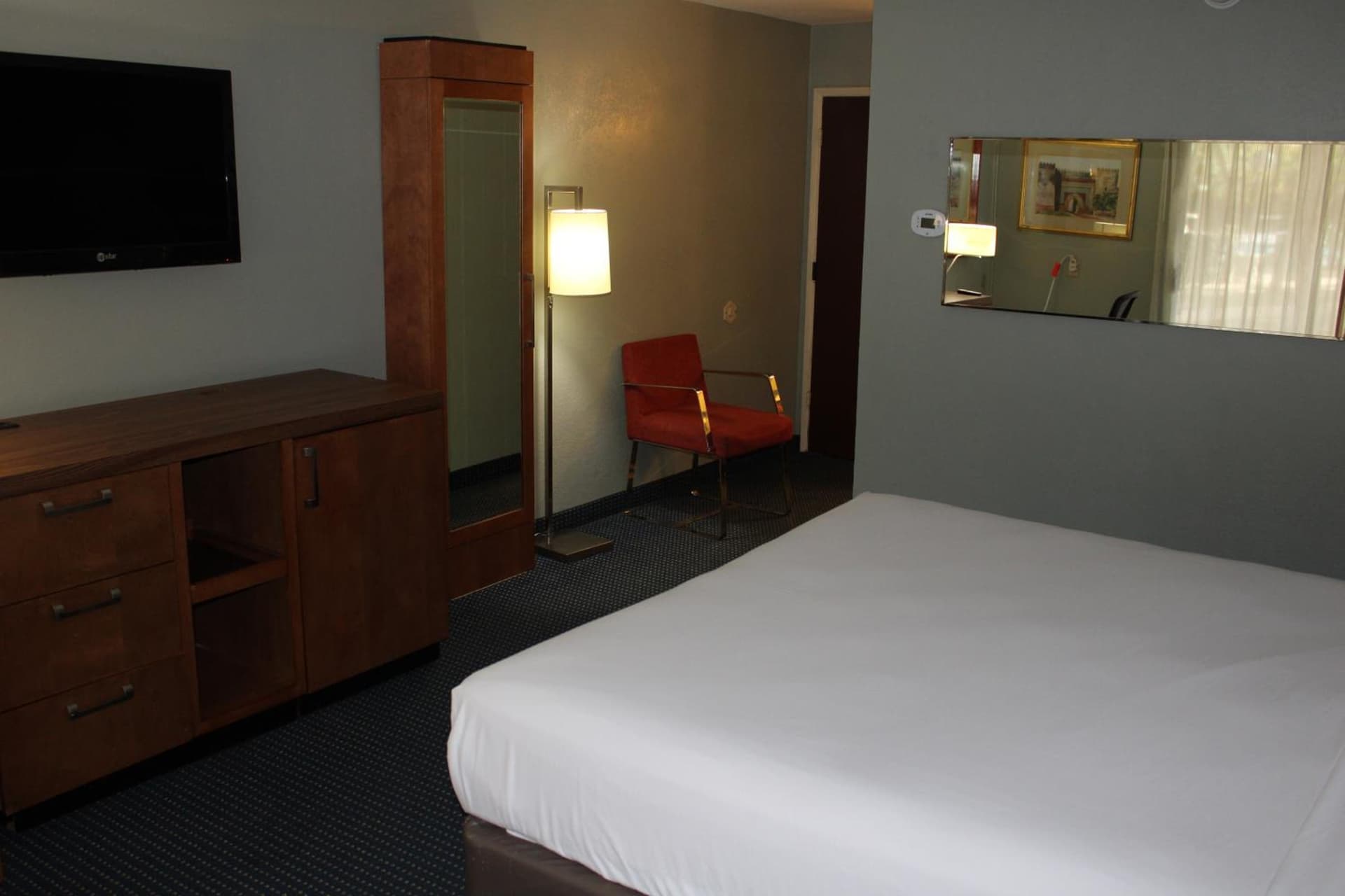Clarion Hotel Bakersfield North gallery photo in Bakersfield, CA — image 30
