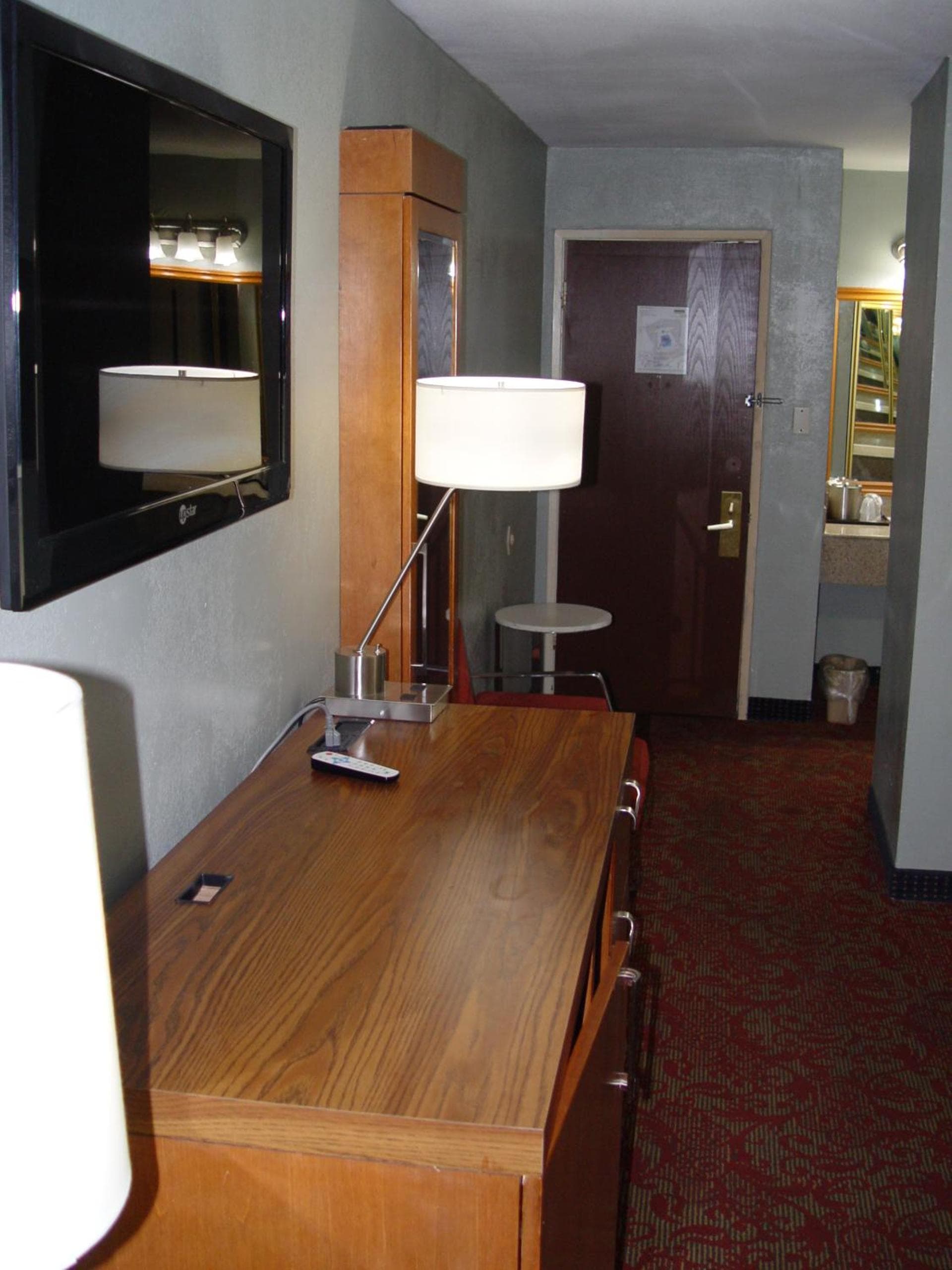 Clarion Hotel Bakersfield North gallery photo in Bakersfield, CA — image 58