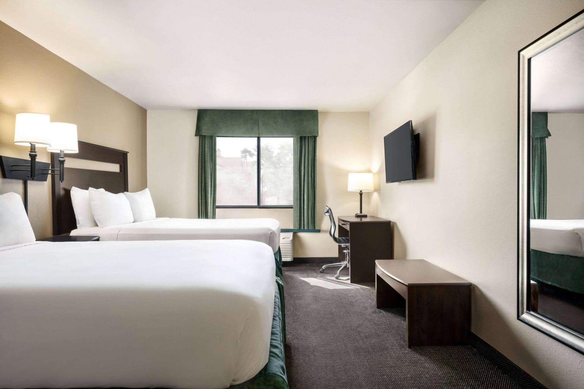 Travelodge by Wyndham Yuma gallery photo in Yuma, AZ — image 37