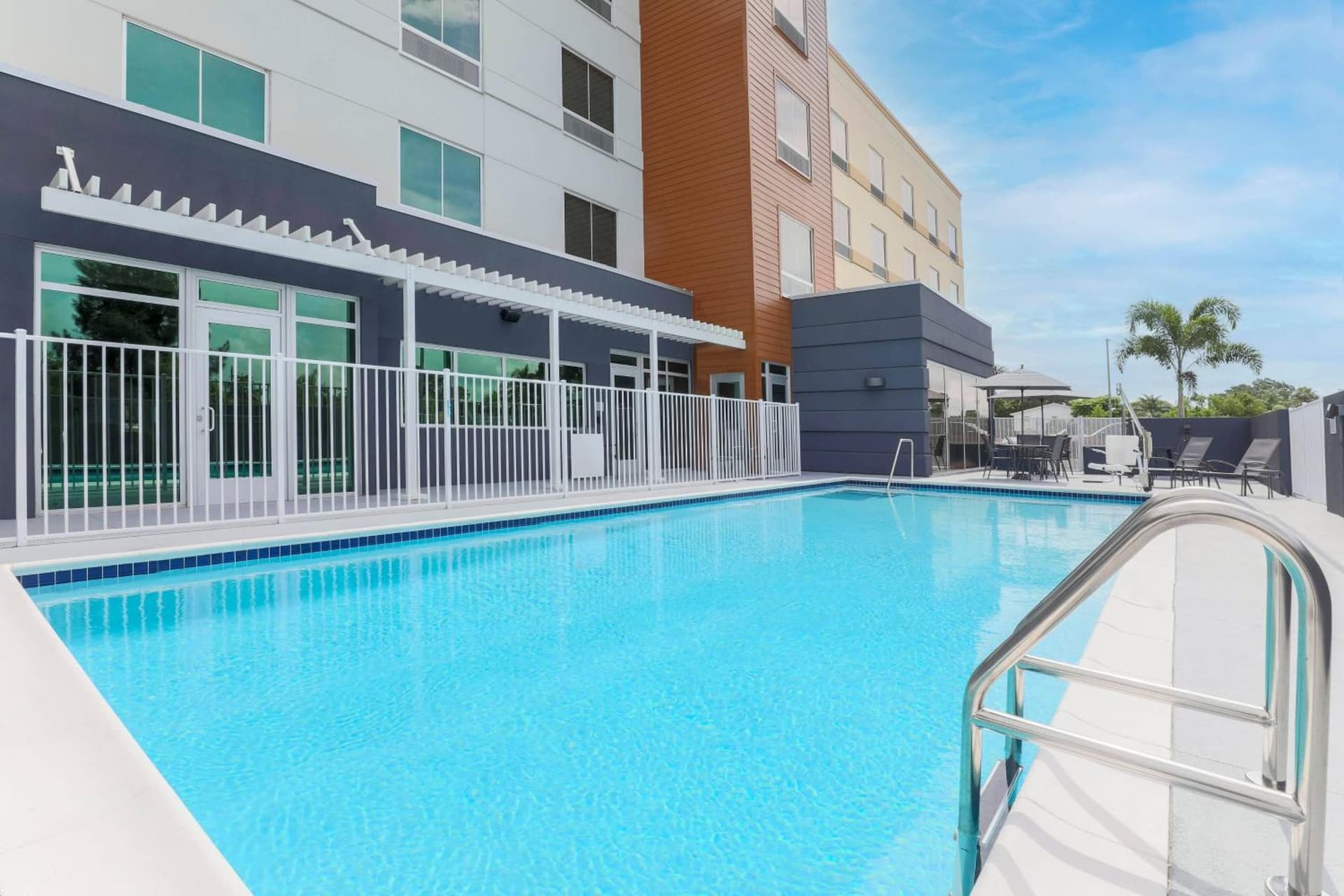 Fairfield by Marriott Inn & Suites Cape Coral North Fort Myers interior in Cape Coral, FL — gallery photo 2