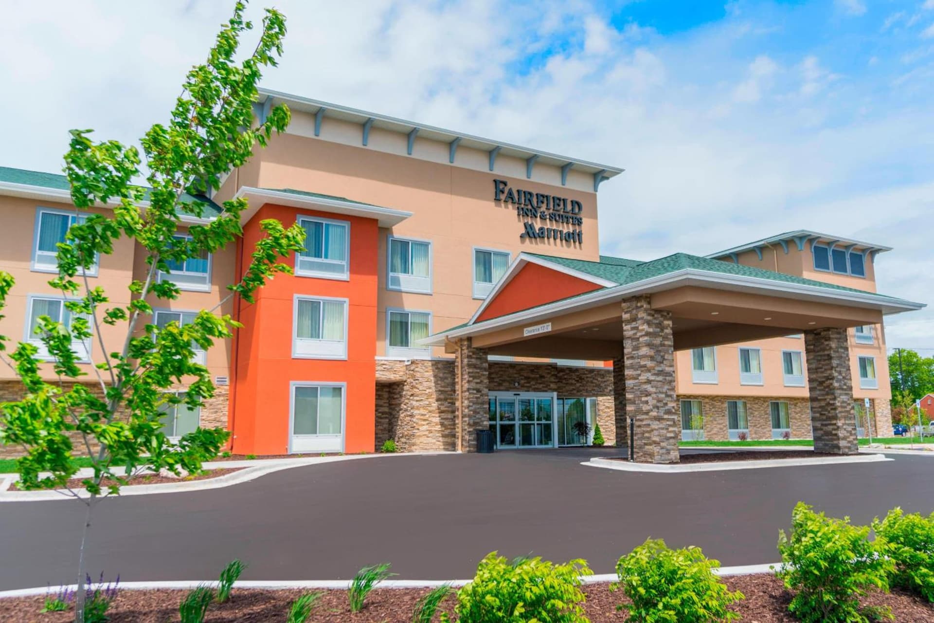 Fairfield Inn & Suites by Marriott Gaylord — hotel in Gaylord, Michigan