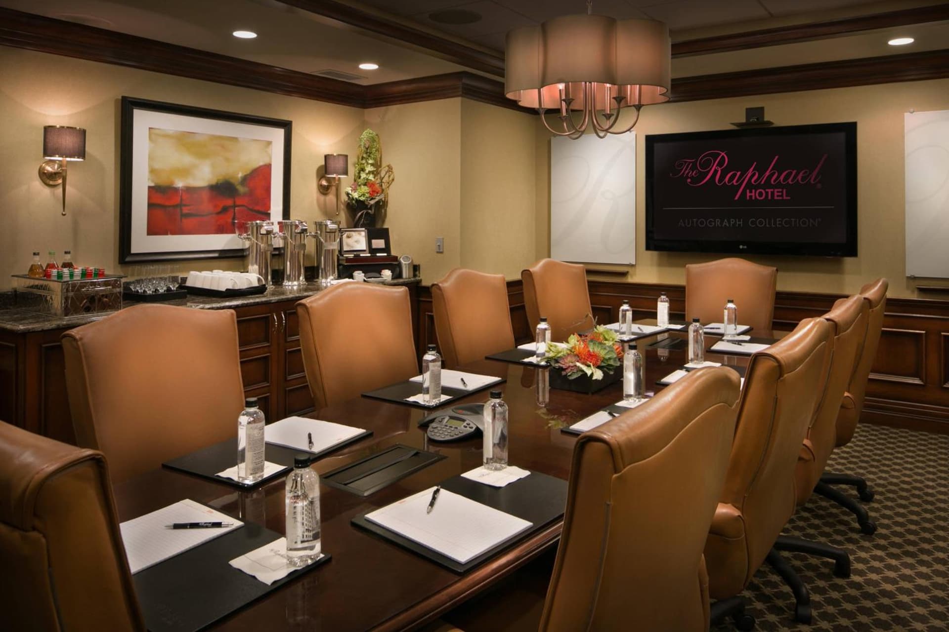 The Raphael Hotel, Autograph Collection property views in Kansas City, MO — gallery photo 3