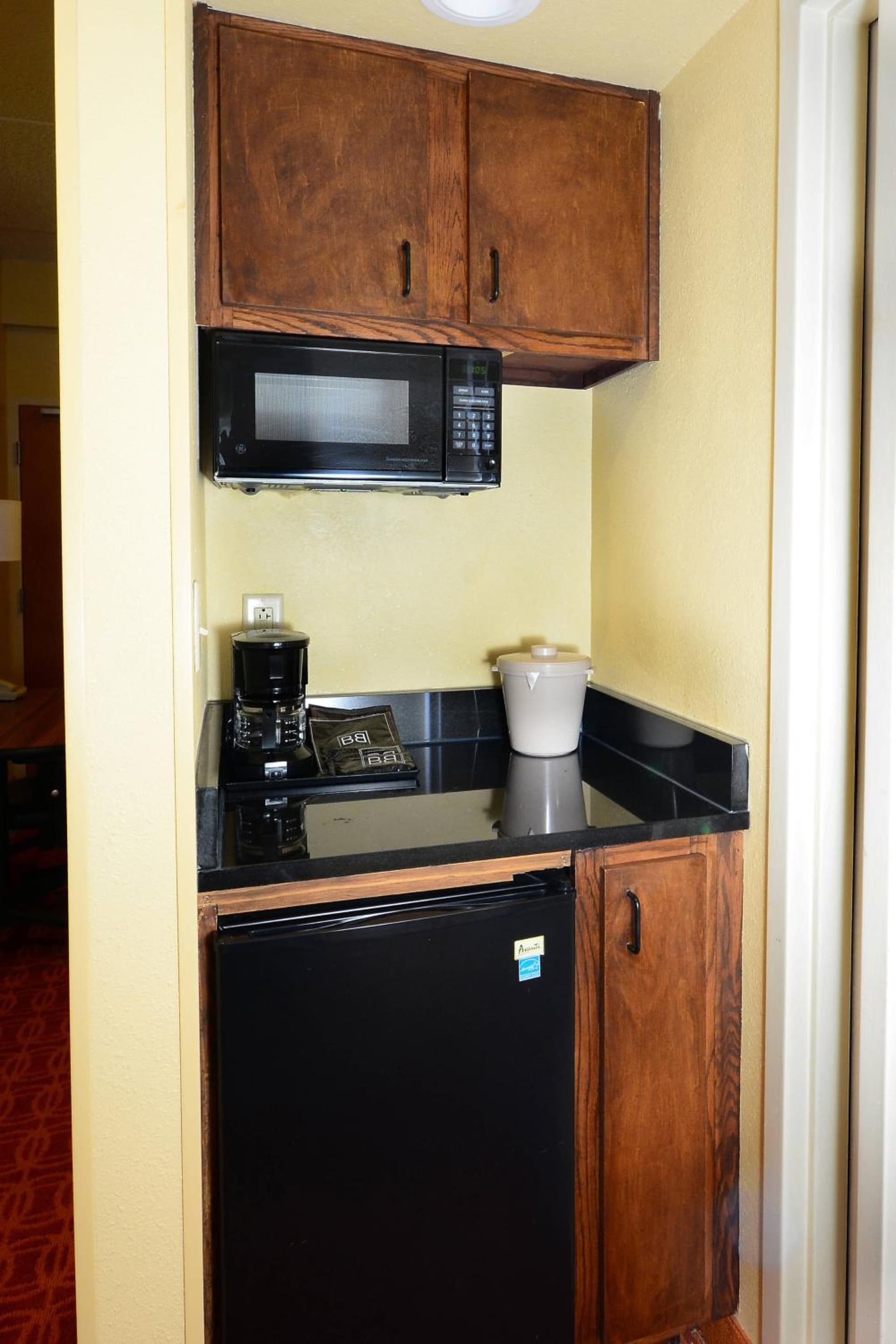Fairfield Inn and Suites by Marriott Winston Salem/Hanes gallery photo in Winston-Salem, NC — image 25