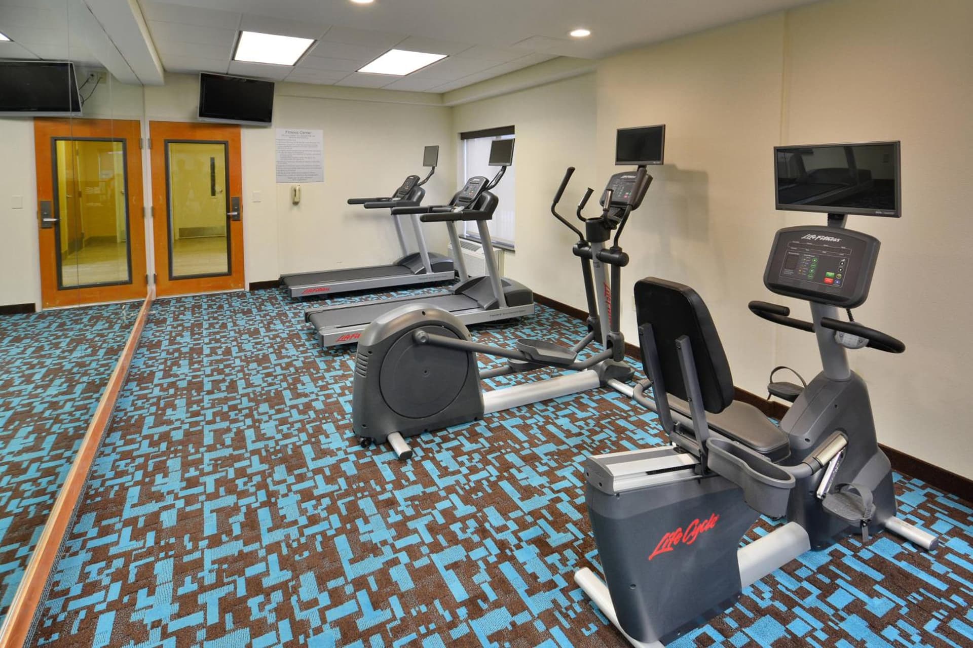 Fairfield Inn and Suites by Marriott Winston Salem/Hanes gallery photo in Winston-Salem, NC — image 22