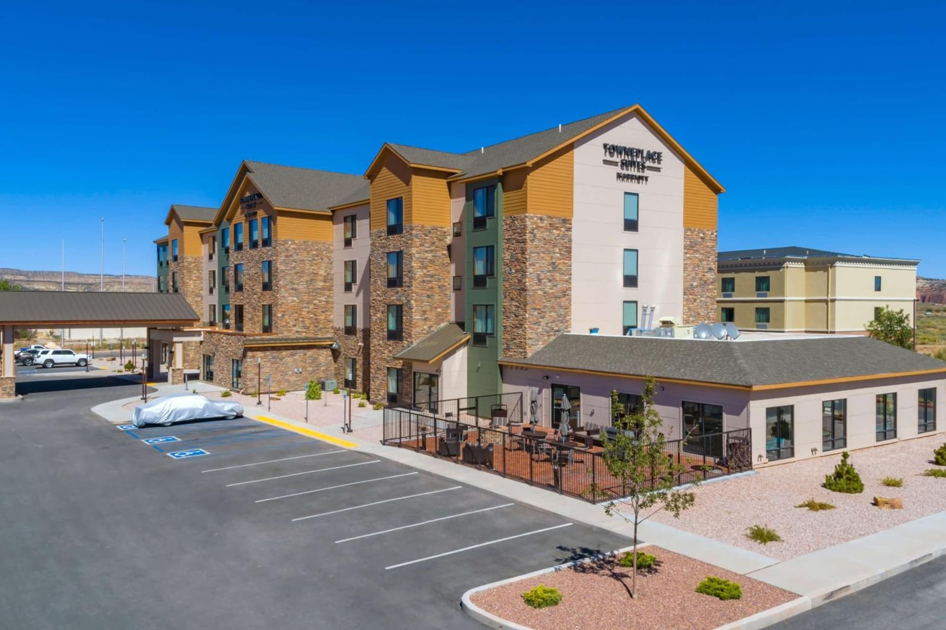 TownePlace by Marriott Suites Gallup interior in Gallup, NM — gallery photo 2