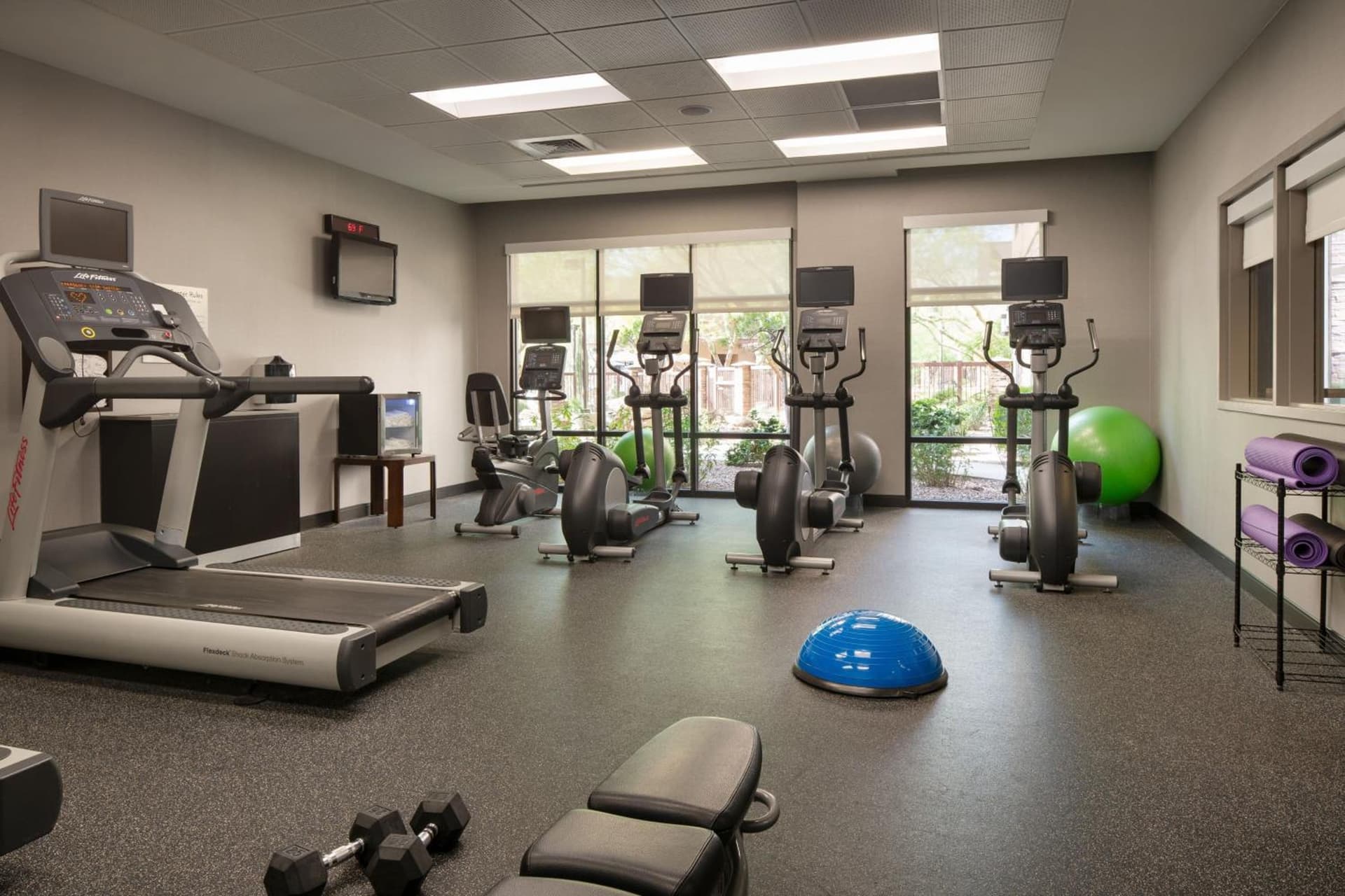 Courtyard by Marriott Scottsdale Salt River gallery photo in Scottsdale, AZ — image 54