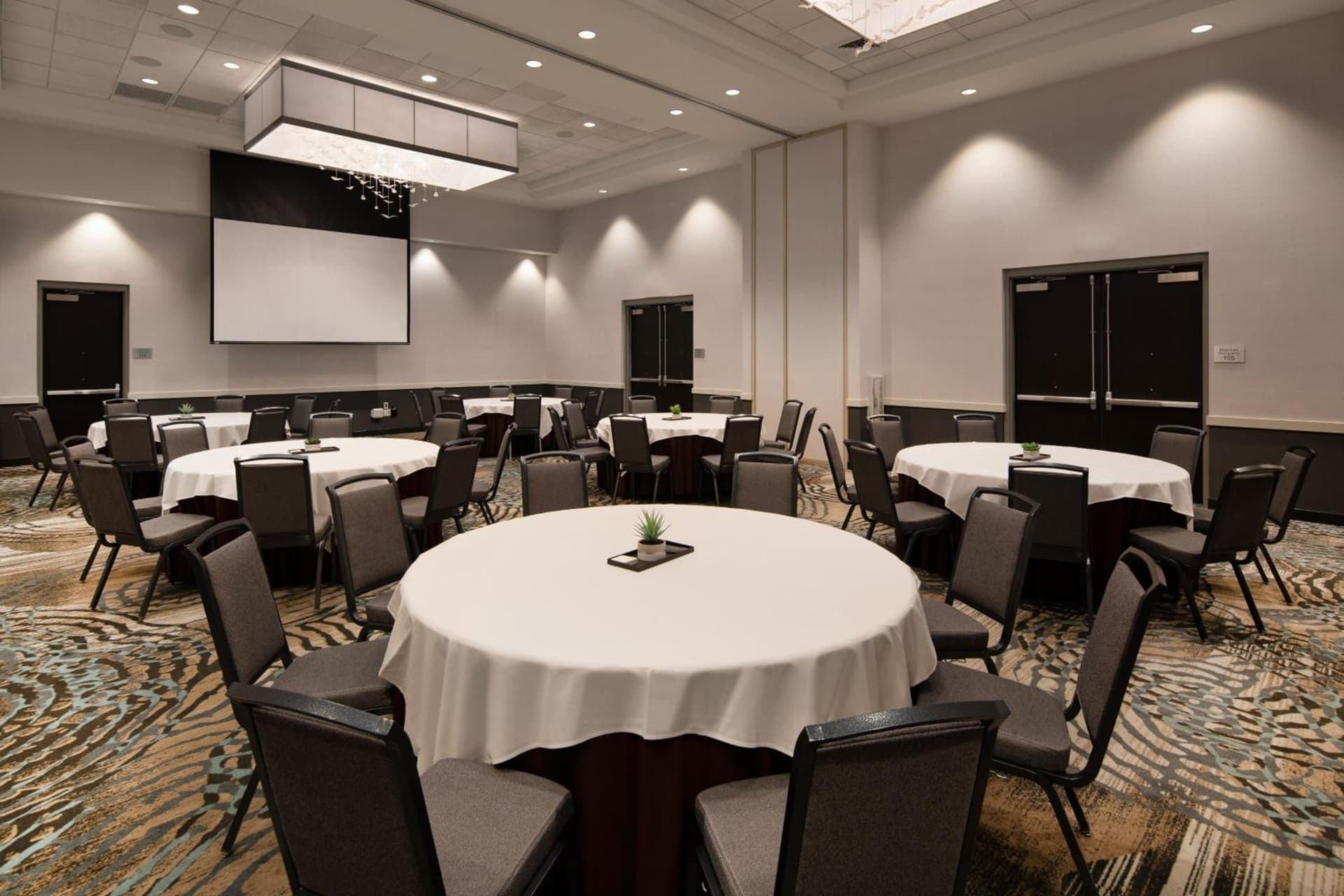 Courtyard by Marriott Scottsdale Salt River gallery photo in Scottsdale, AZ — image 23