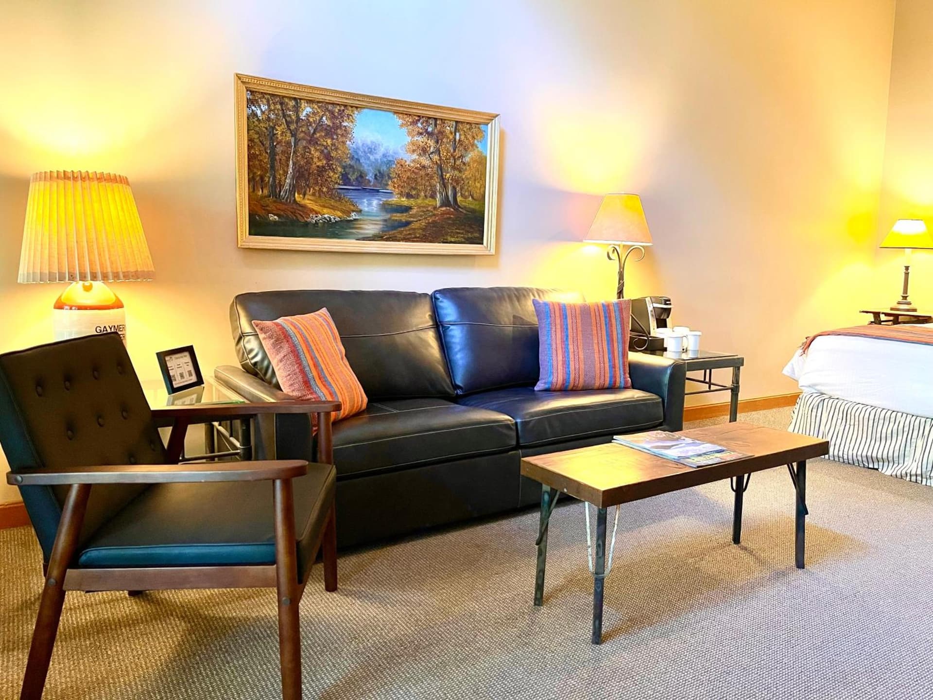 Weasku Inn gallery photo in Grants Pass, OR — image 40