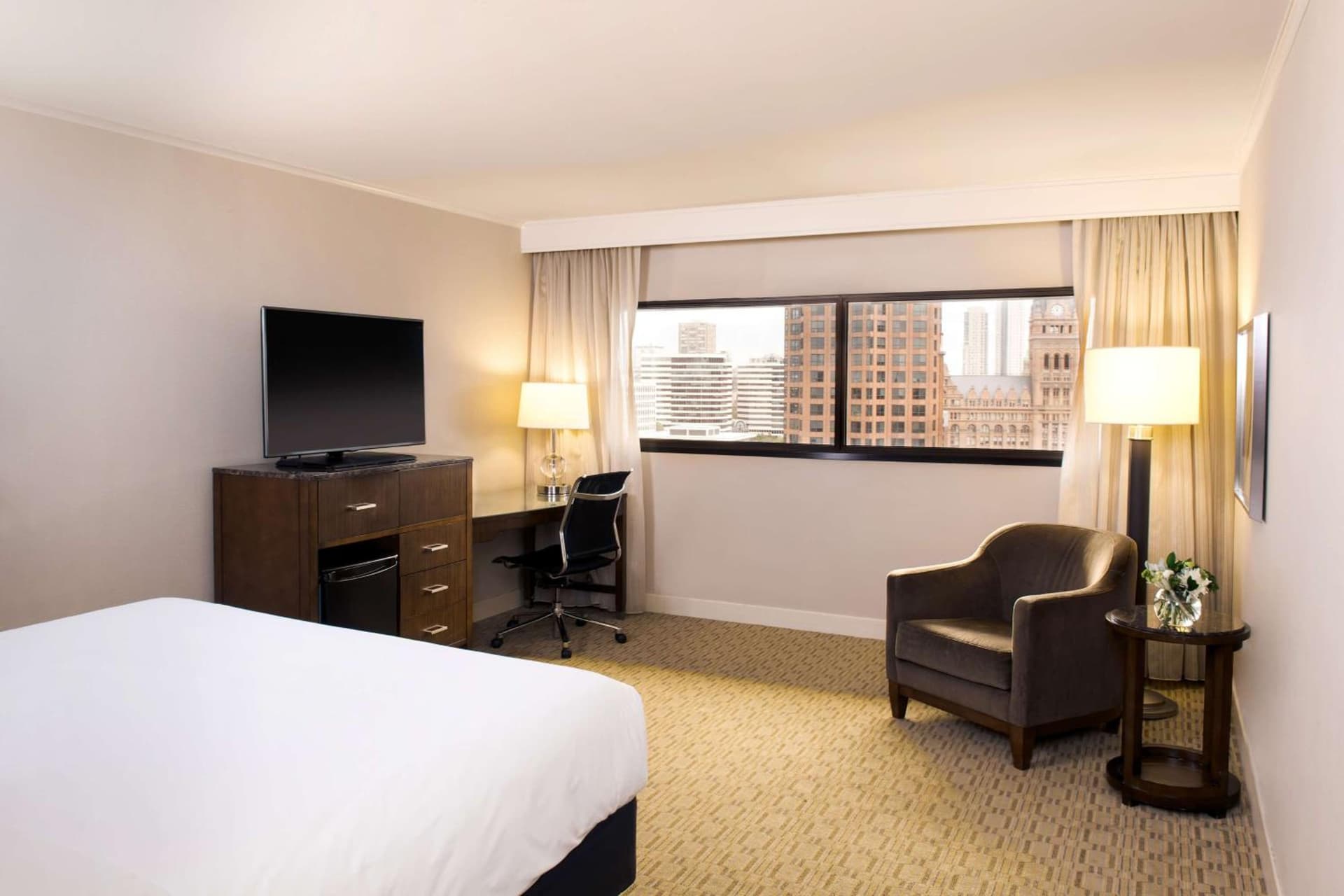 Hyatt Regency Milwaukee interior in Milwaukee, WI — gallery photo 2