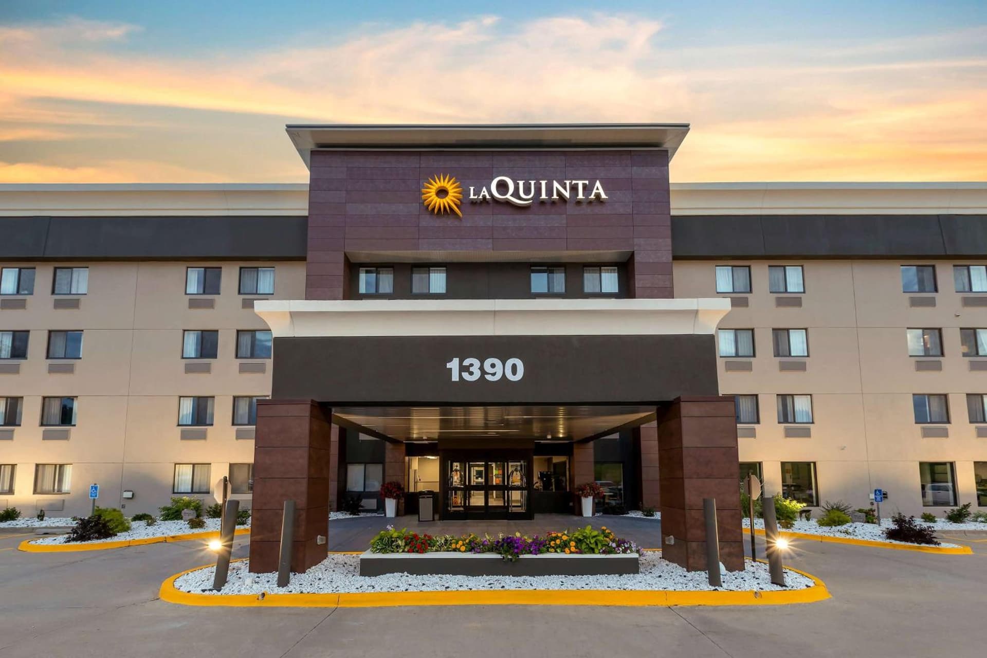 La Quinta by Wyndham Des Moines West Clive gallery photo in Clive, IA — image 17