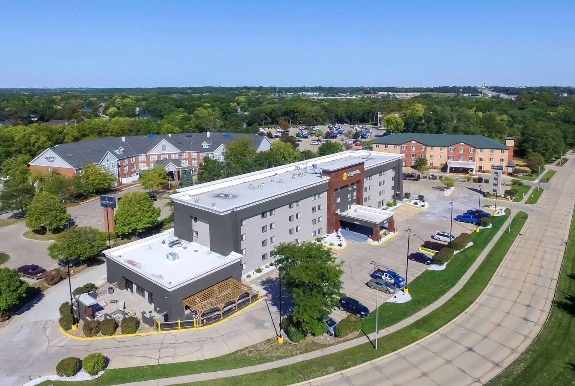 La Quinta by Wyndham Des Moines West Clive gallery photo in Clive, IA — image 8