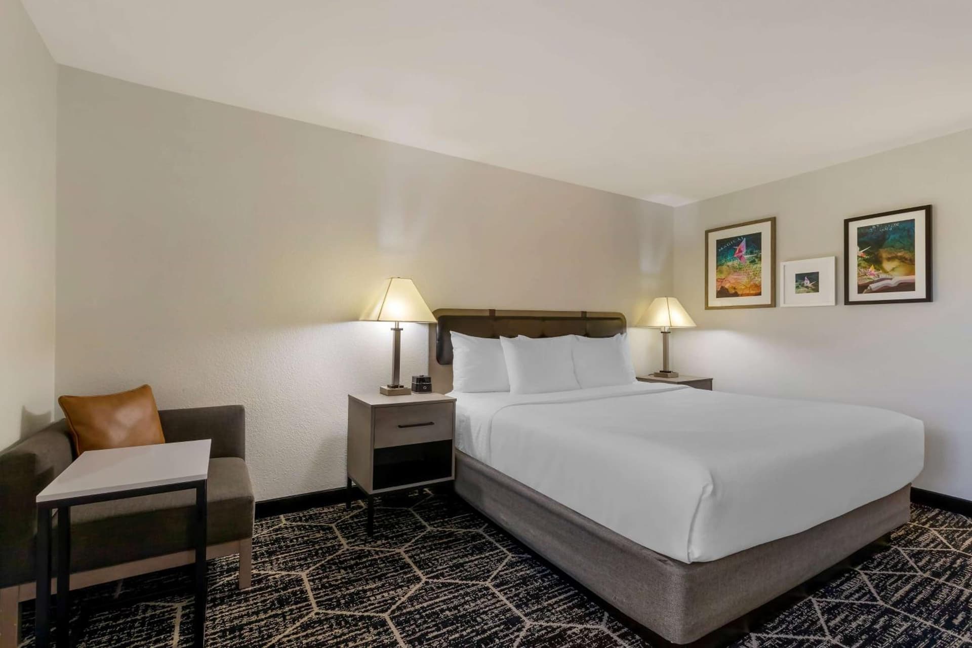 La Quinta by Wyndham Des Moines West Clive gallery photo in Clive, IA — image 37