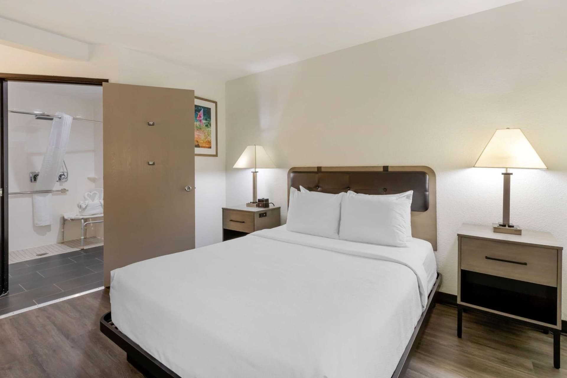 La Quinta by Wyndham Des Moines West Clive gallery photo in Clive, IA — image 7
