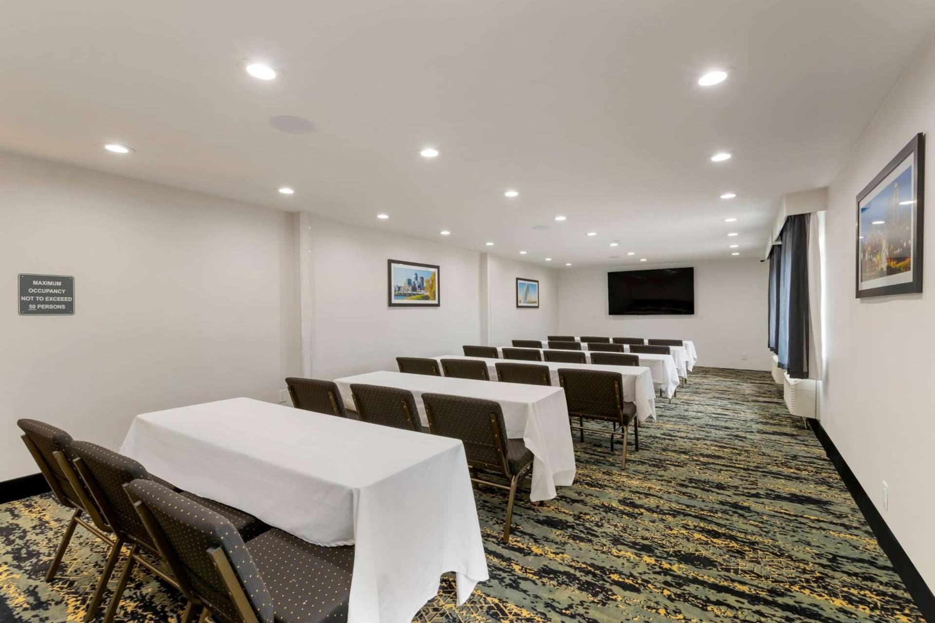 La Quinta by Wyndham Des Moines West Clive gallery photo in Clive, IA — image 12