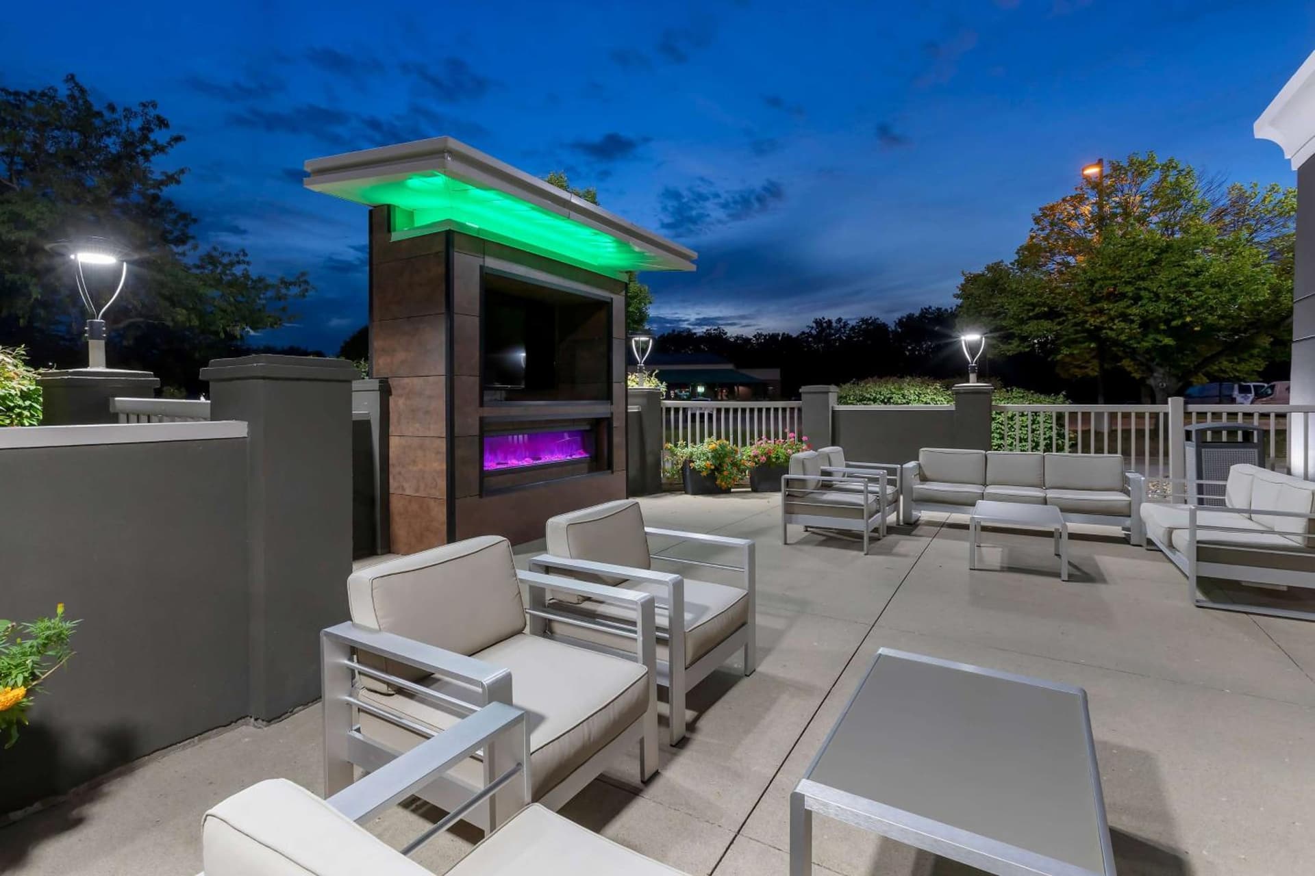 La Quinta by Wyndham Des Moines West Clive gallery photo in Clive, IA — image 60