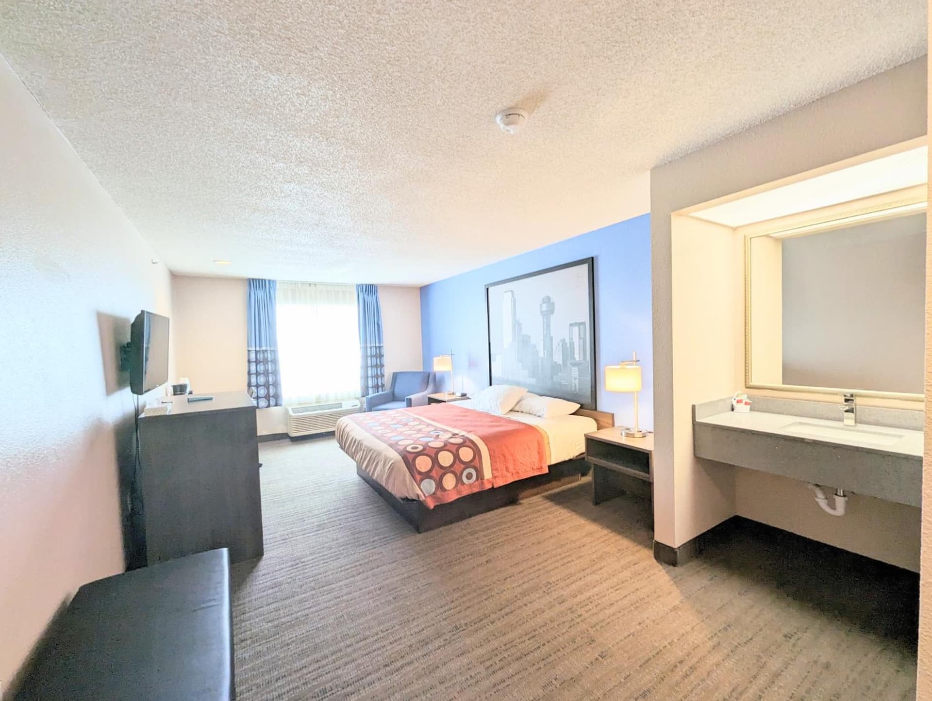 Super 8 by Wyndham Garland Rowlett East Dallas Area gallery photo in Garland, TX — image 10