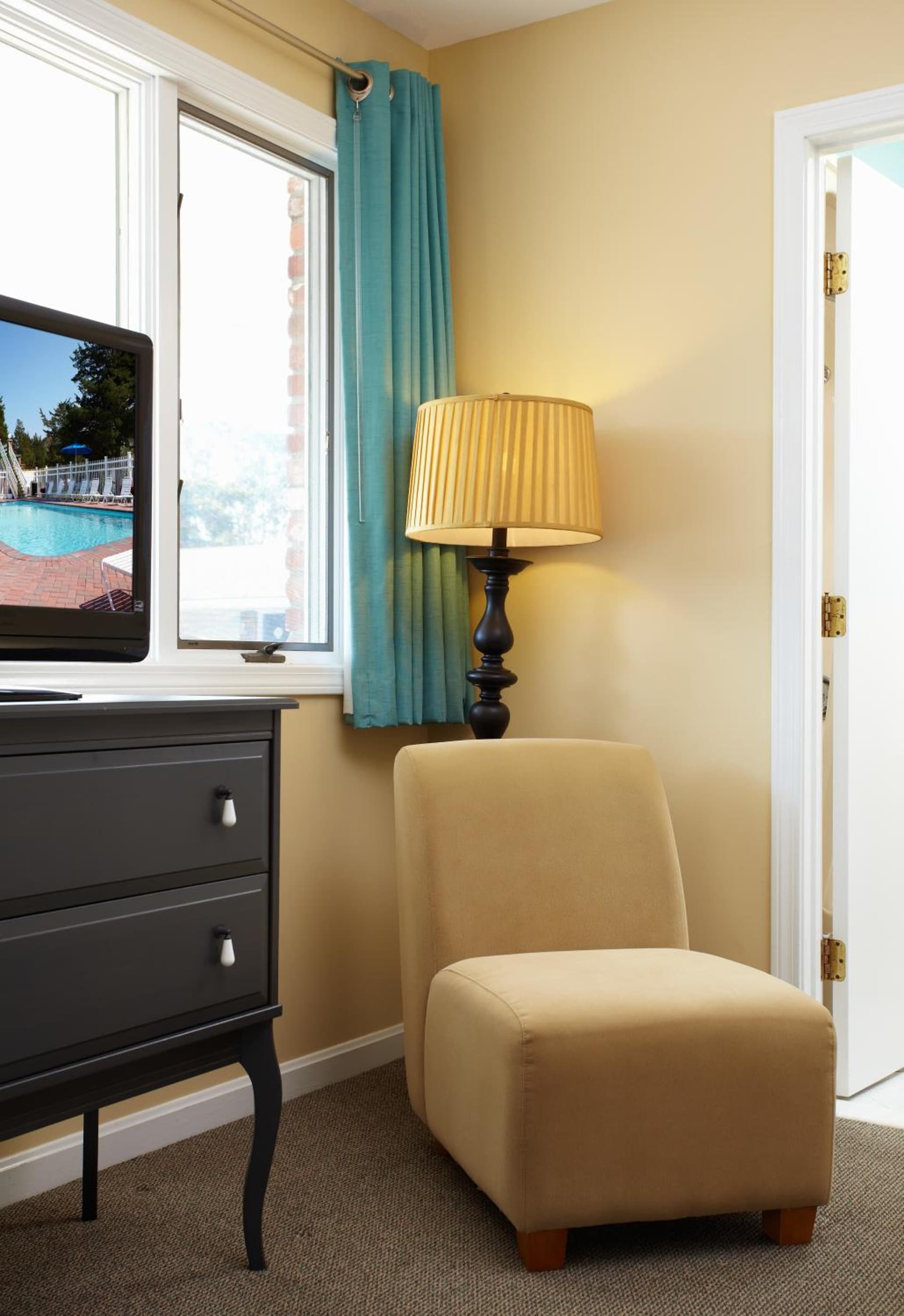 Breezeway Boutique Hotel gallery photo in Westerly, RI — image 45