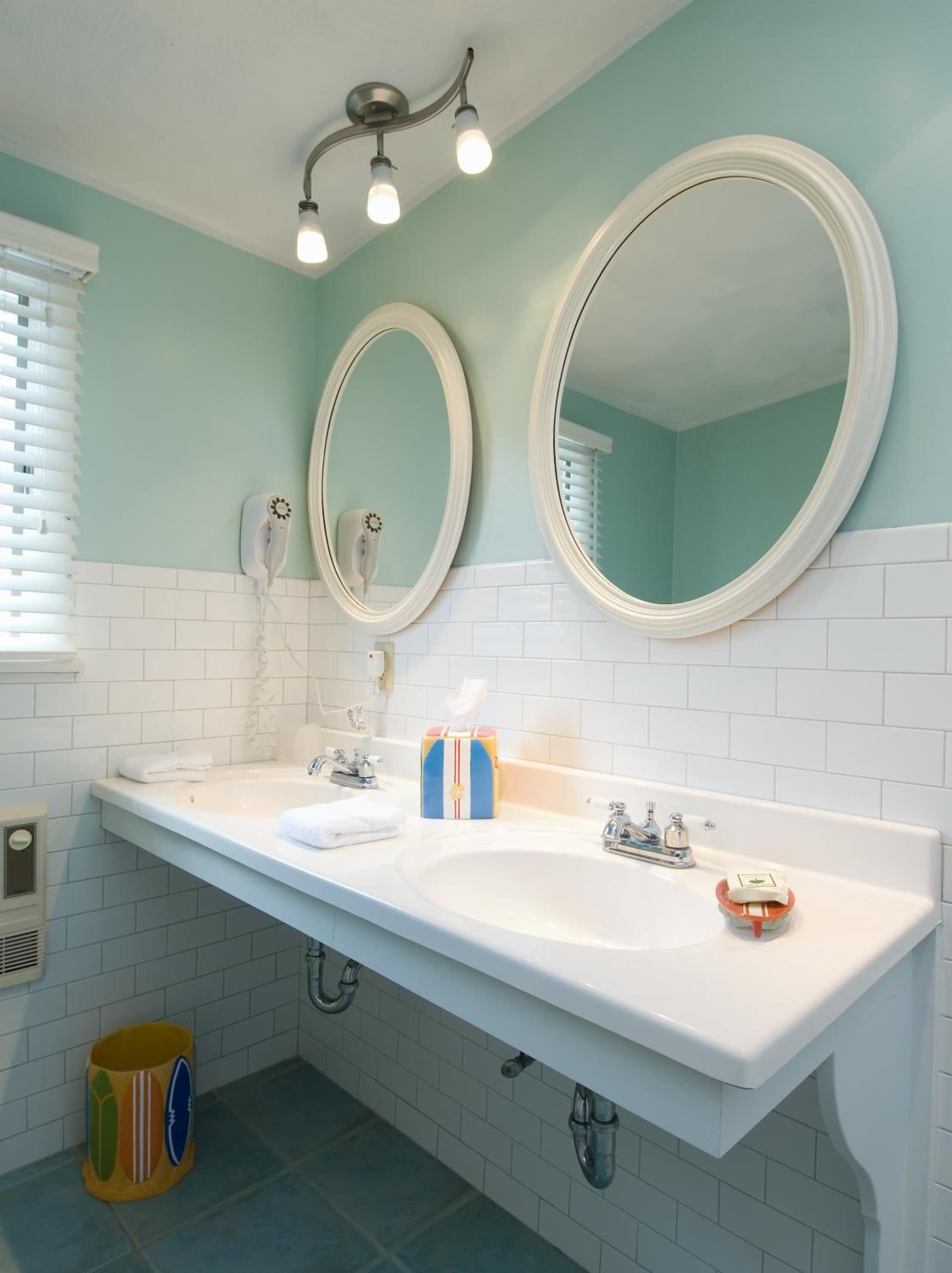 Breezeway Boutique Hotel gallery photo in Westerly, RI — image 34