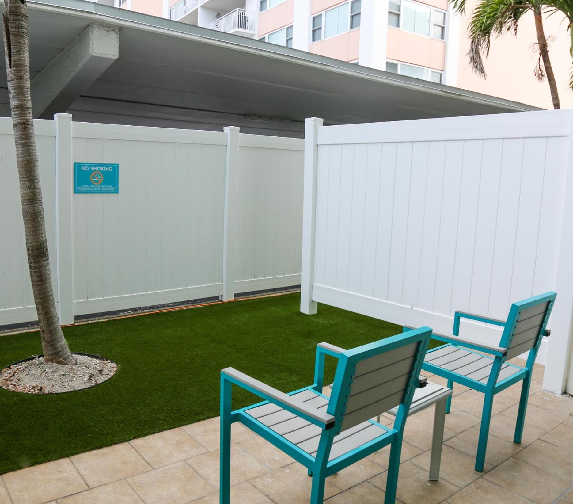 Dolphin Sands Clearwater Beach, an Ascend Collection Hotel gallery photo in Clearwater Beach, FL — image 53
