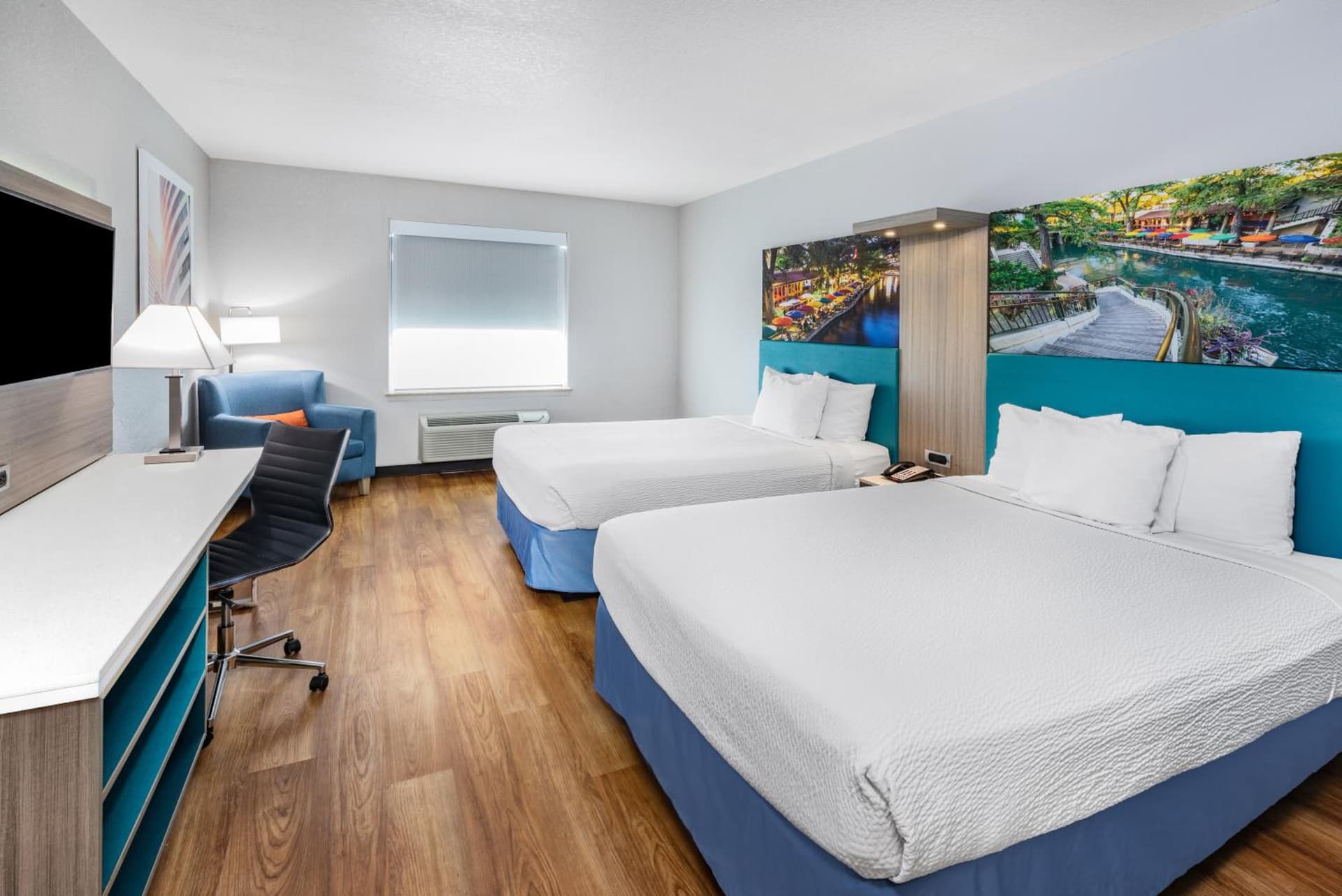 Days Inn & Suites by Wyndham San Antonio near Frost Bank Center gallery photo in San Antonio, TX — image 29