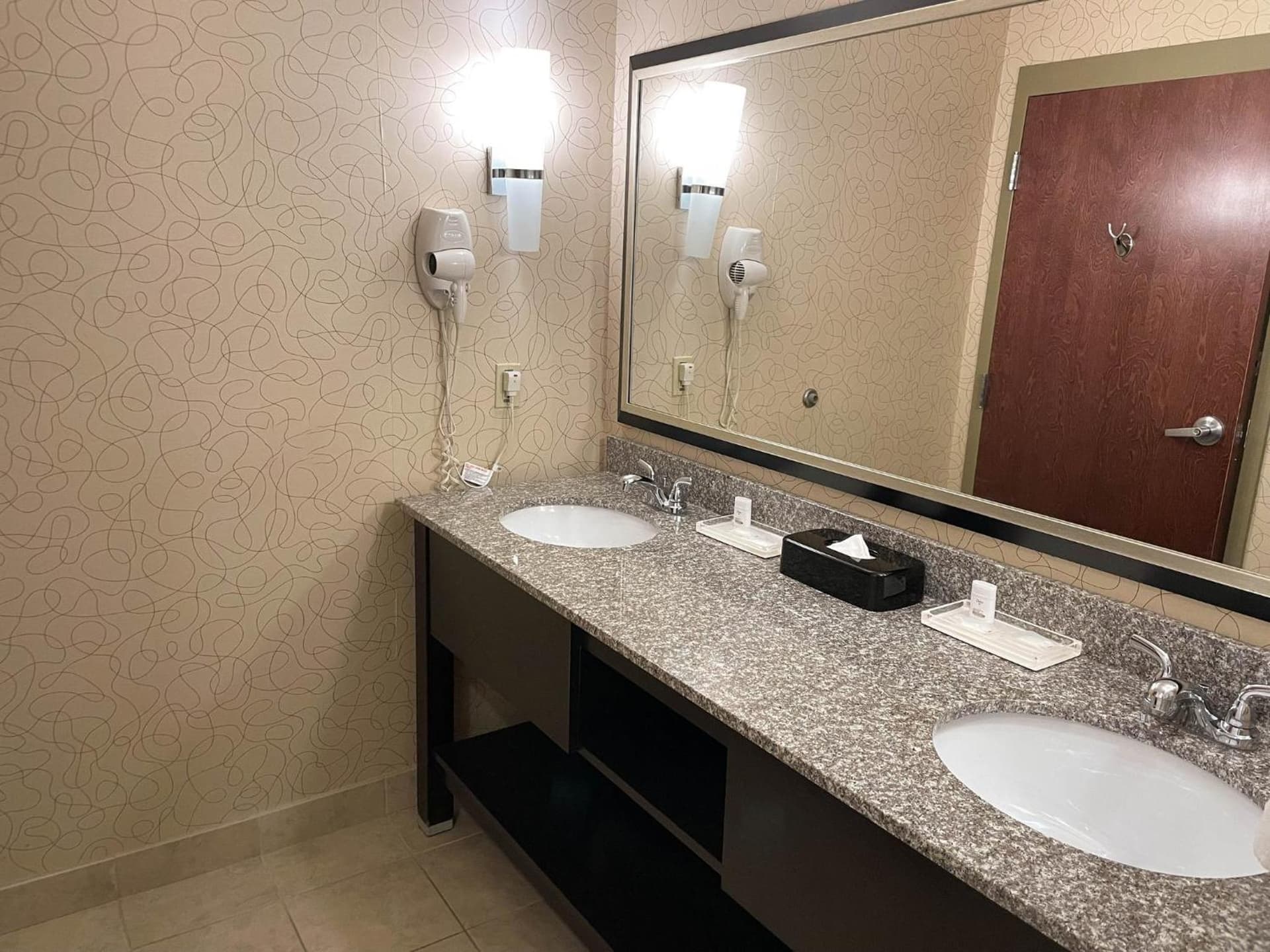 Holiday Inn Birmingham - Hoover by IHG gallery photo in Hoover, AL — image 39